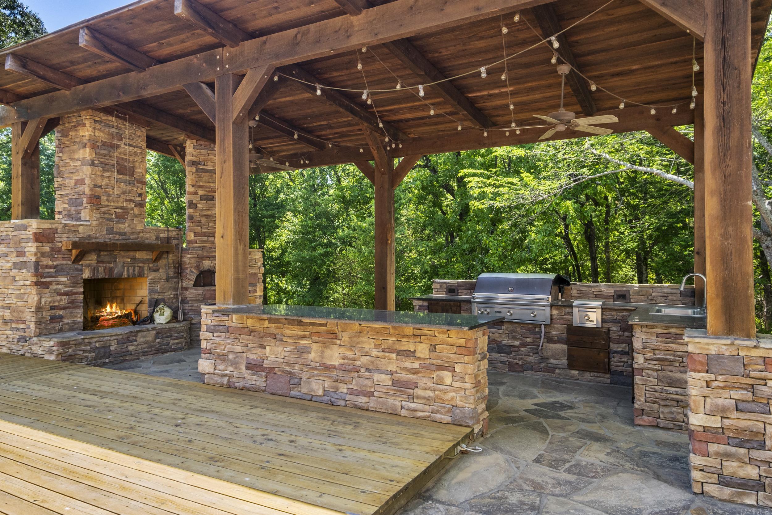 KIKE ACRES SUBD - Residential
