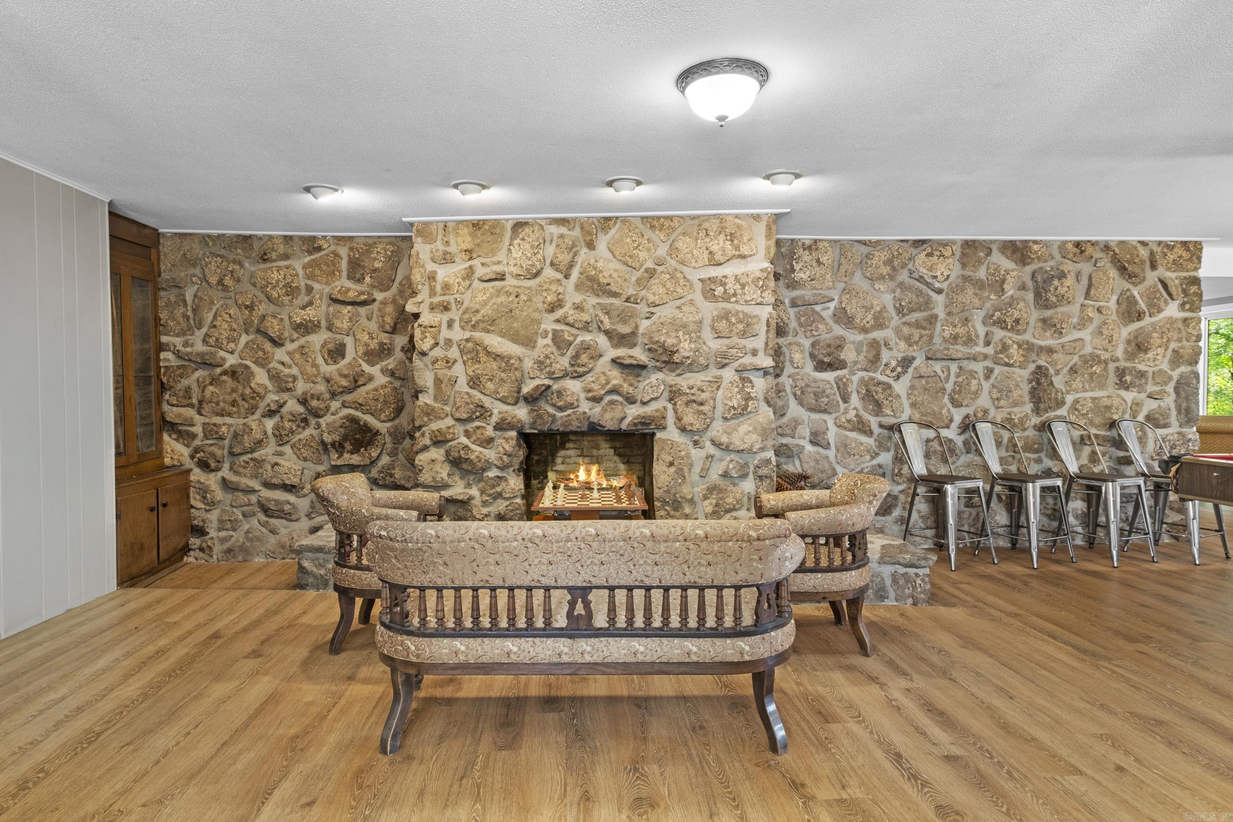 KIKE ACRES SUBD - Residential
