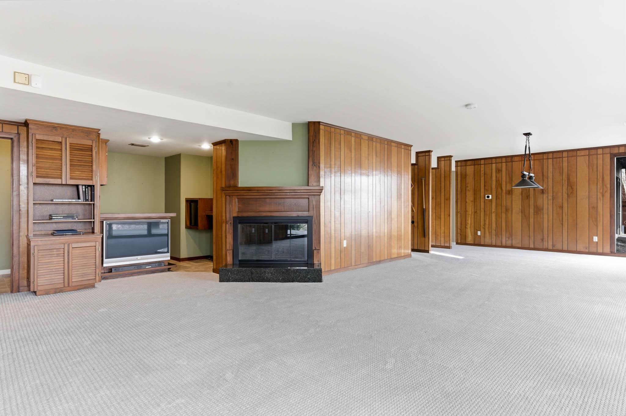 OVERLOOK PARK - Residential