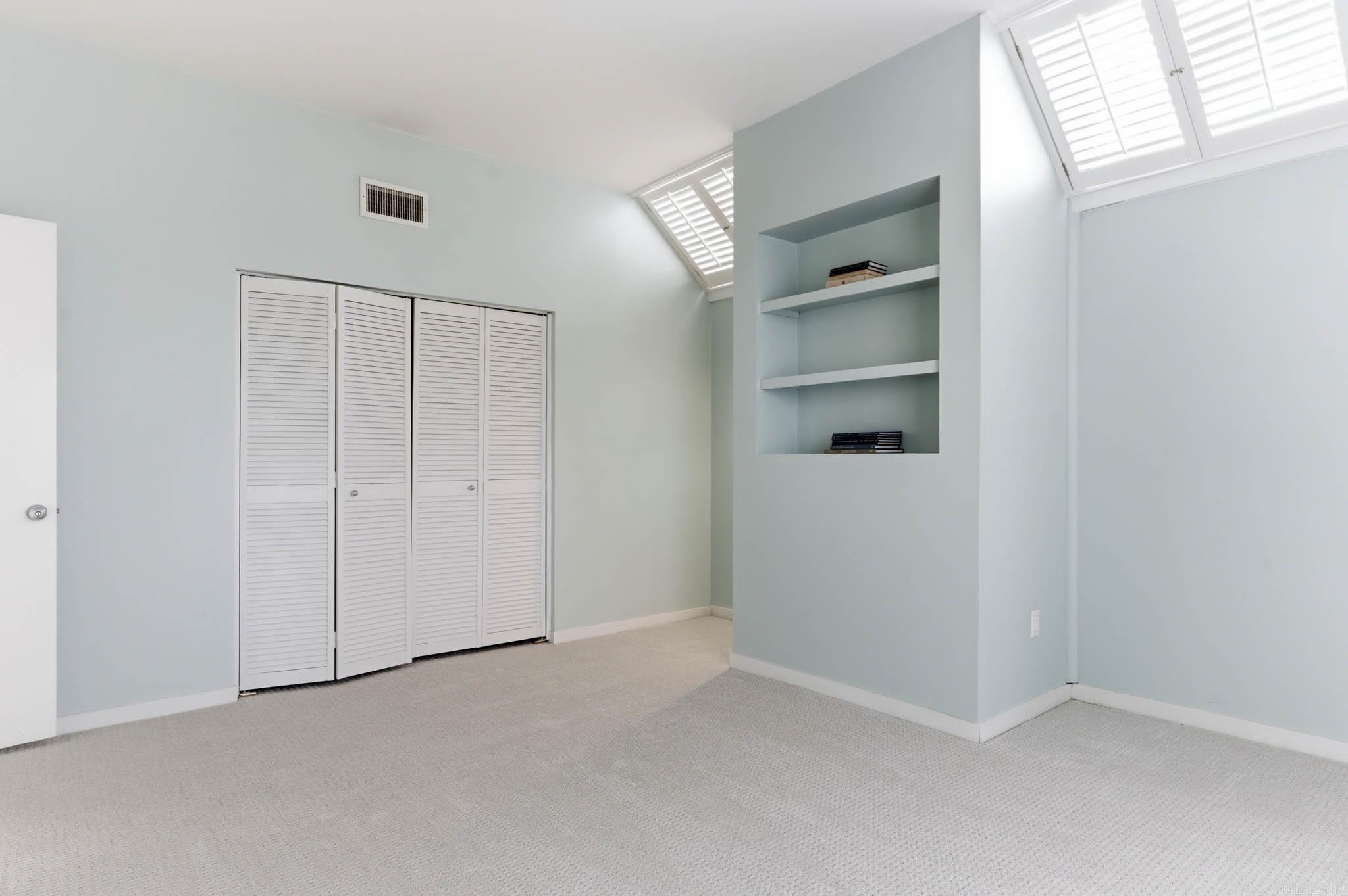 OVERLOOK PARK - Residential