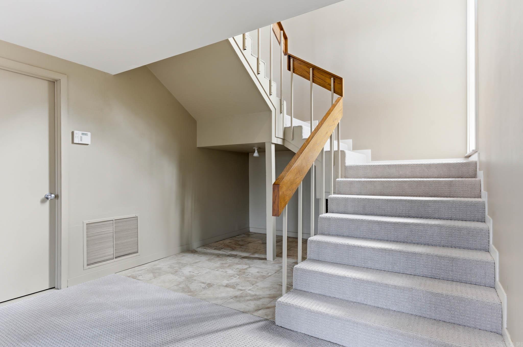 OVERLOOK PARK - Residential