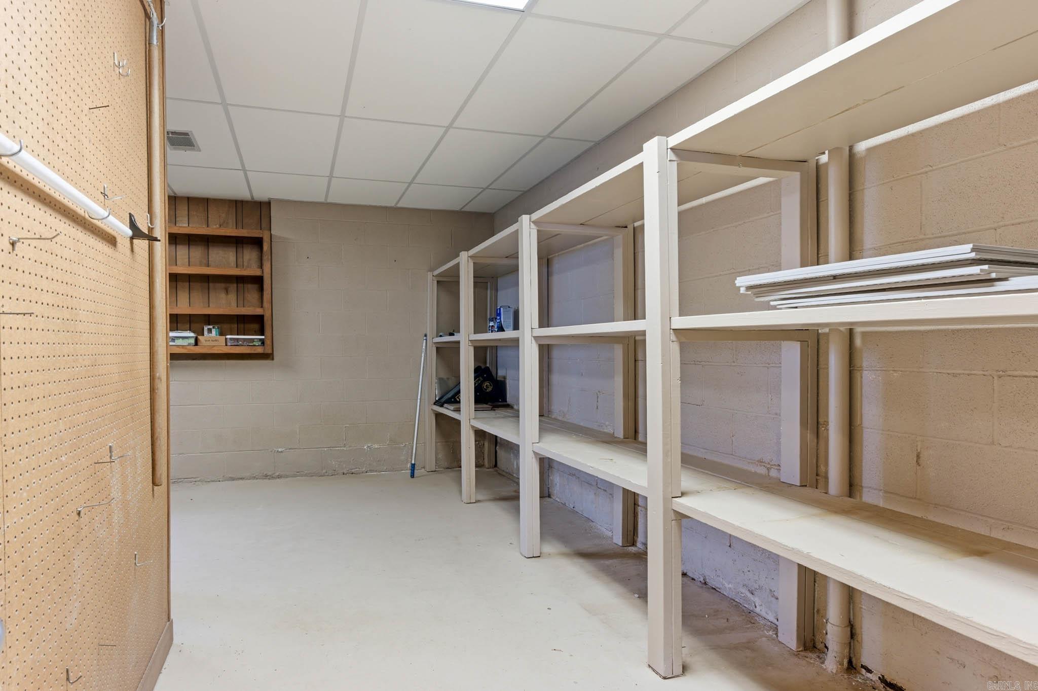 OVERLOOK PARK - Residential