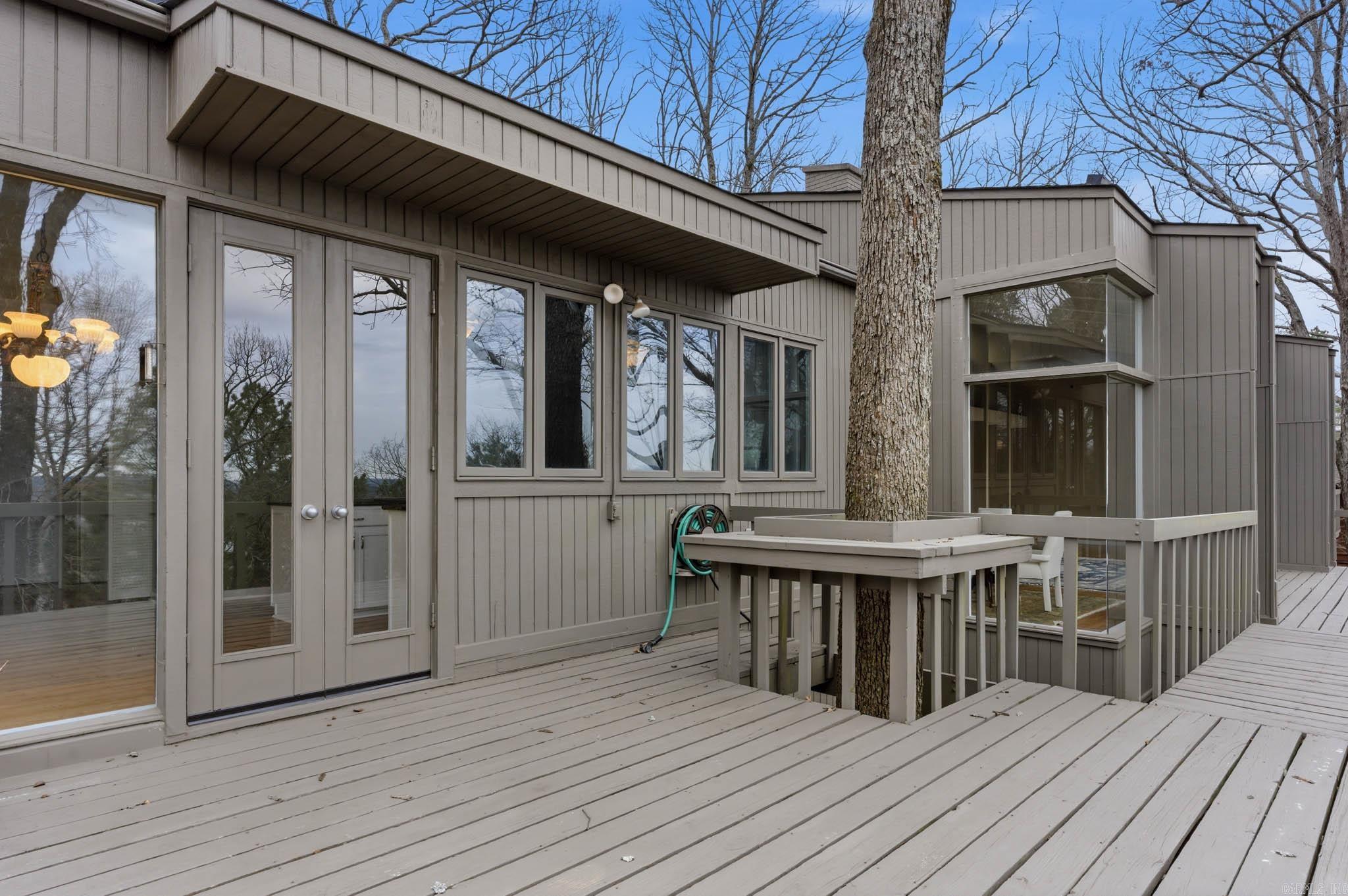 OVERLOOK PARK - Residential