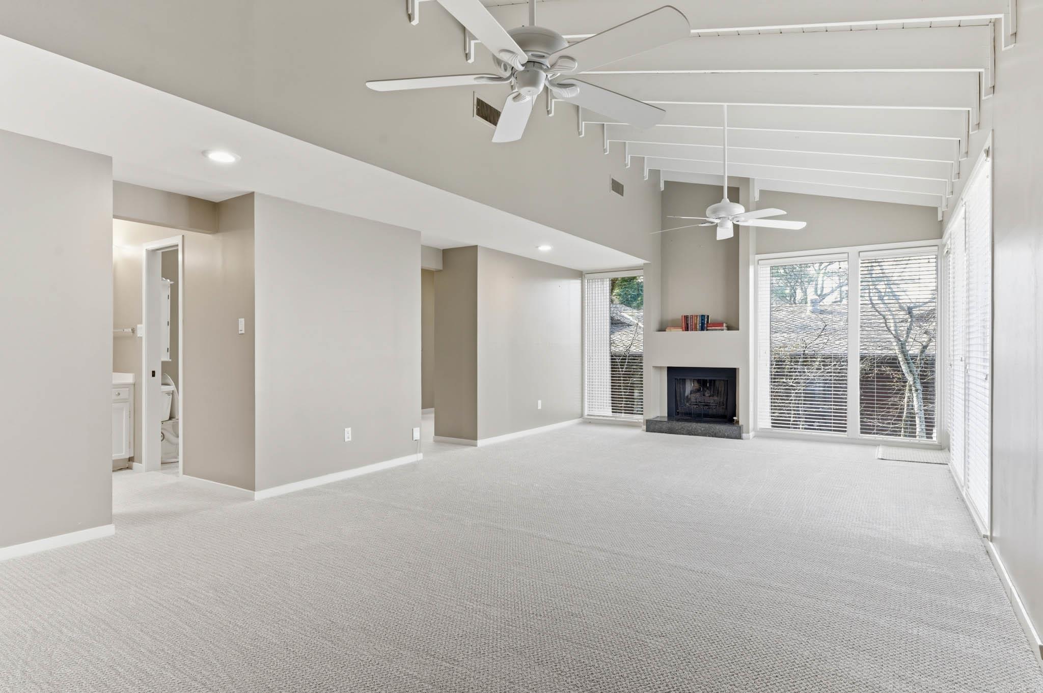 OVERLOOK PARK - Residential