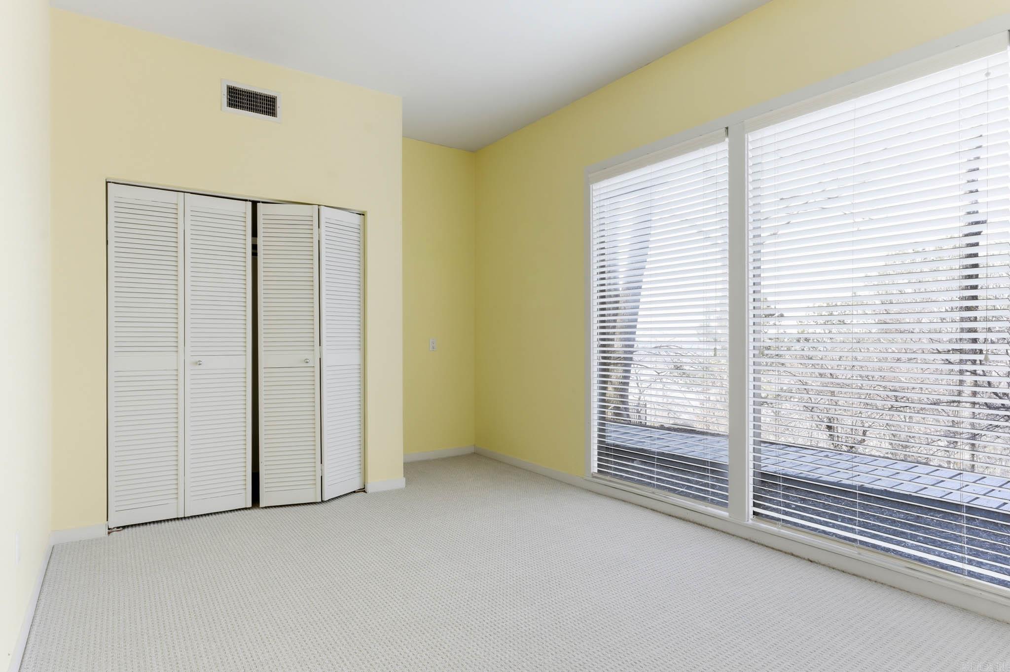 OVERLOOK PARK - Residential