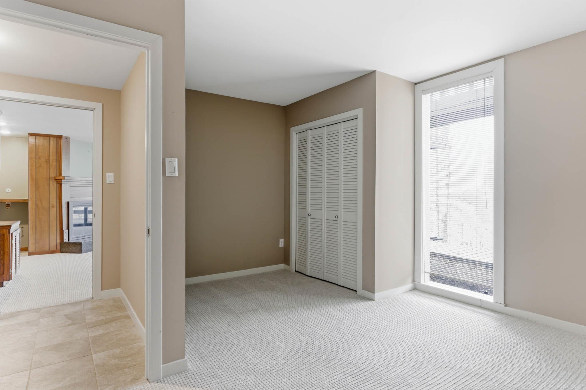 OVERLOOK PARK - Residential