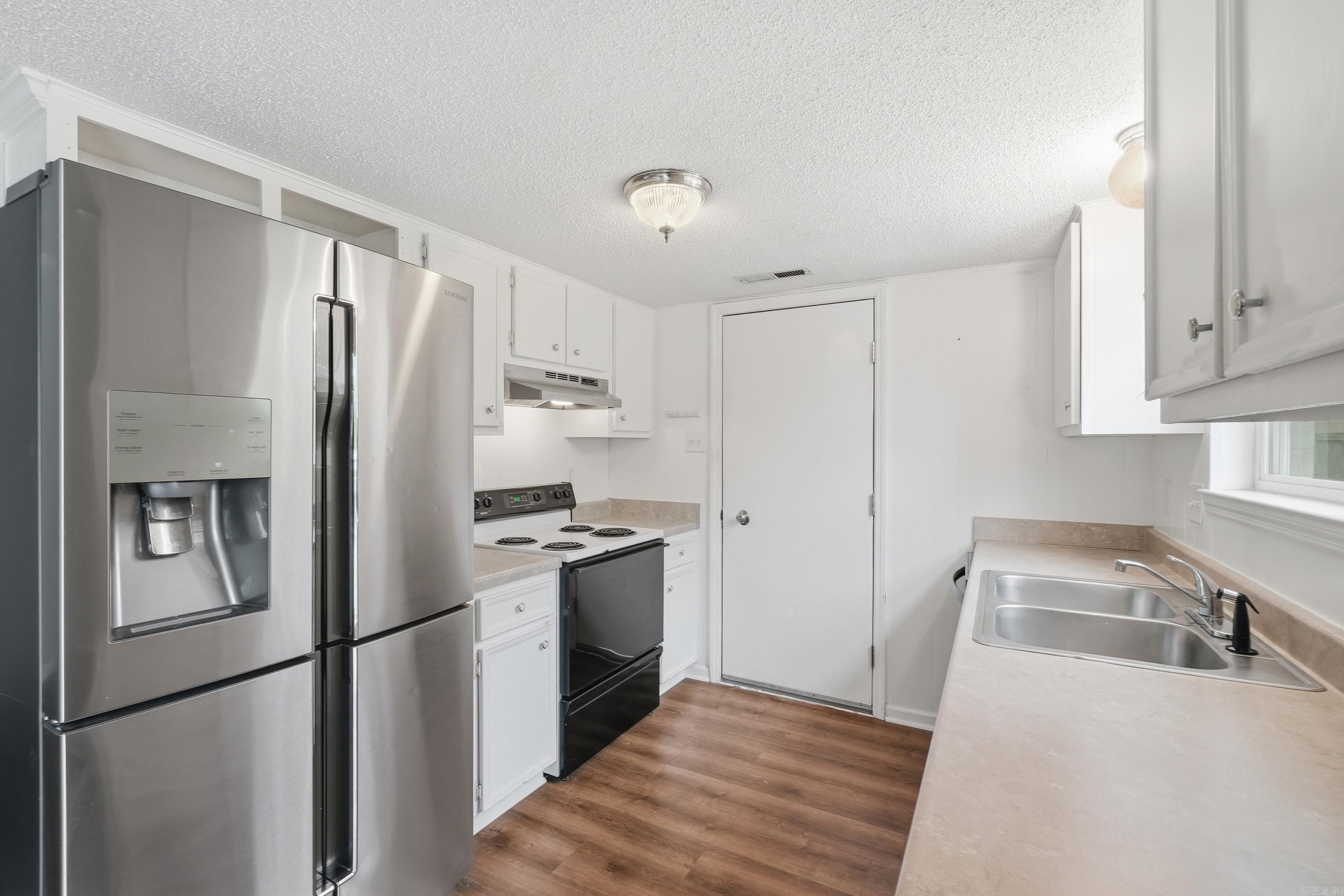 VERVACK HILLS - Residential