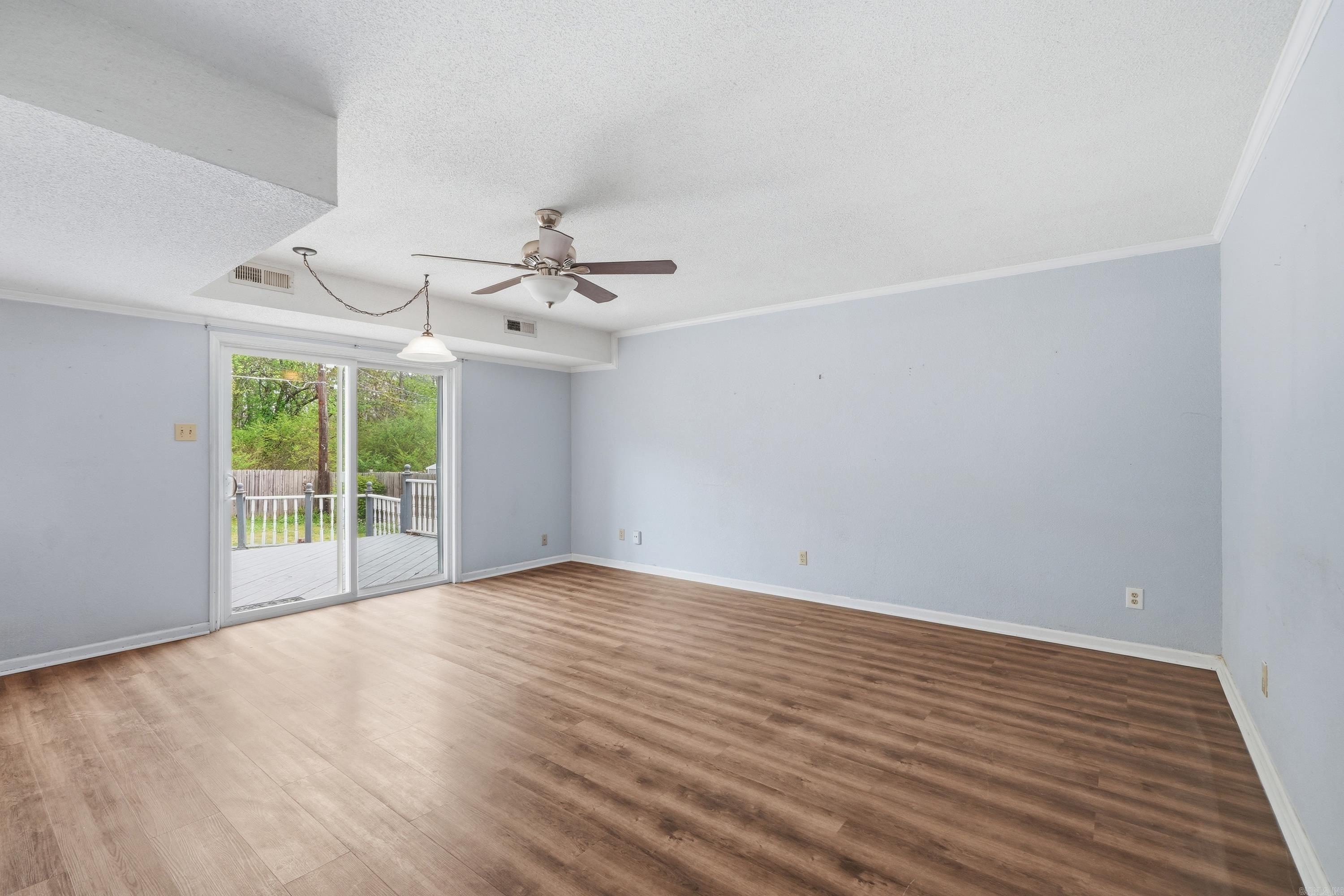 VERVACK HILLS - Residential