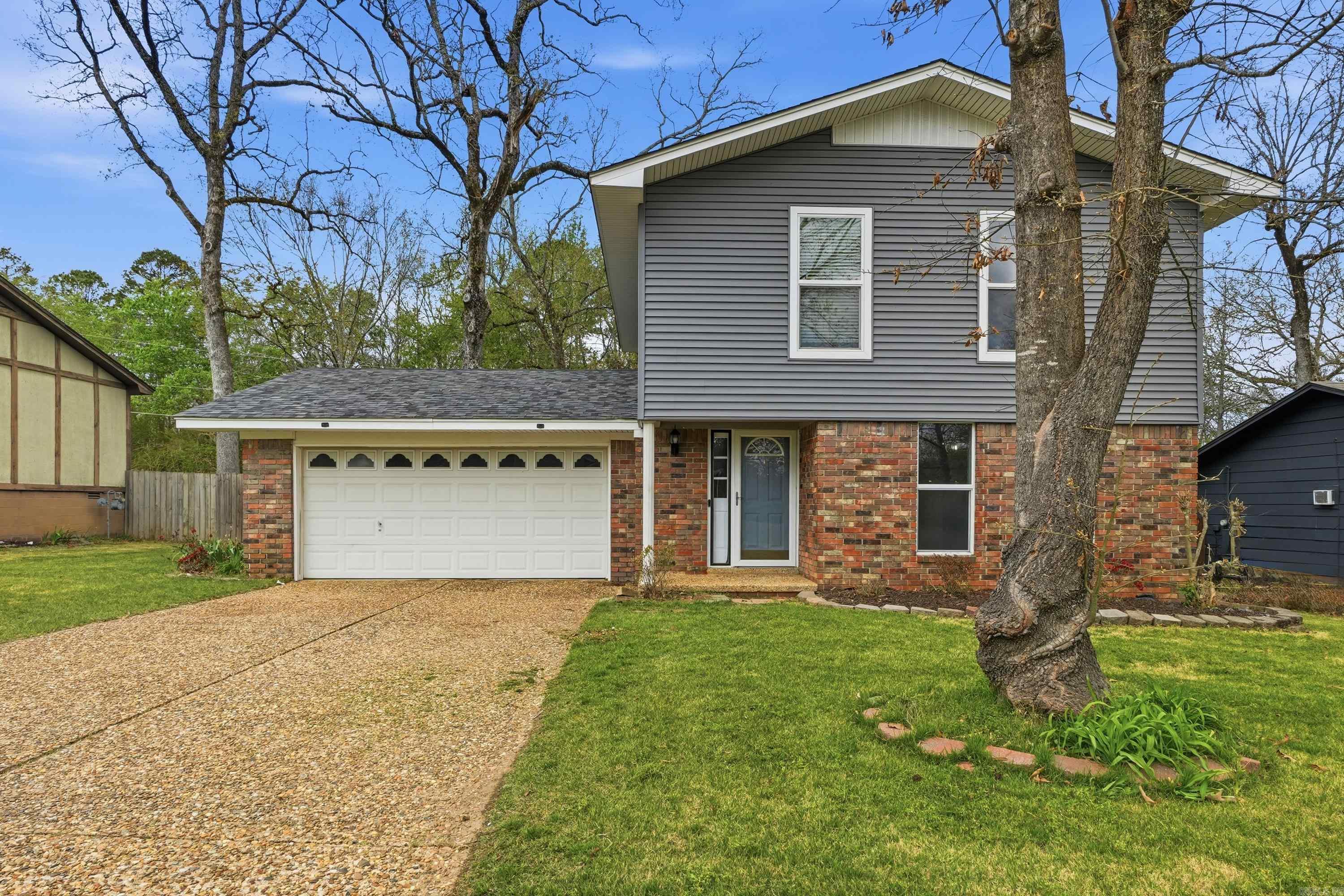 VERVACK HILLS - Residential