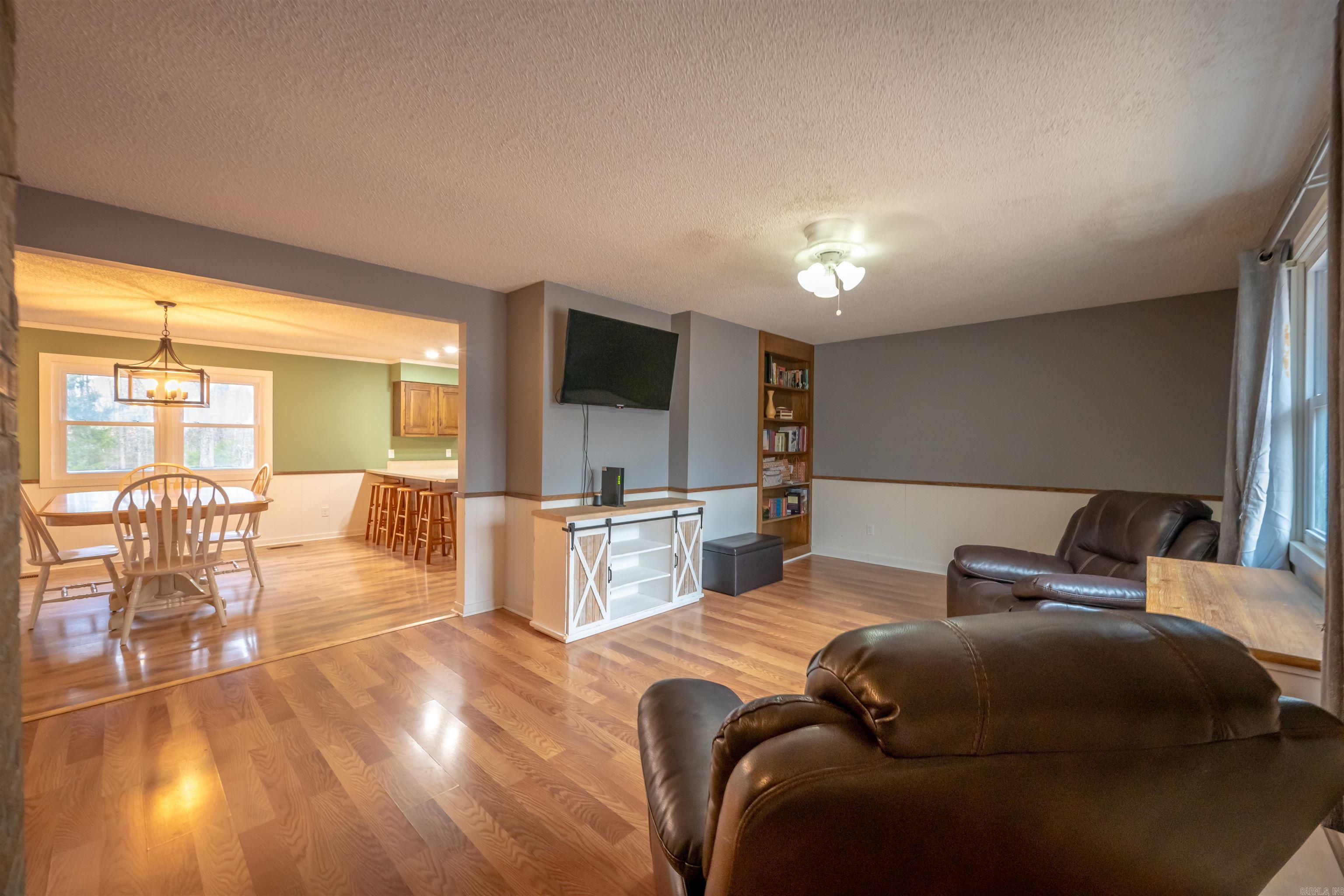 WILLWARD ESTATES - Residential