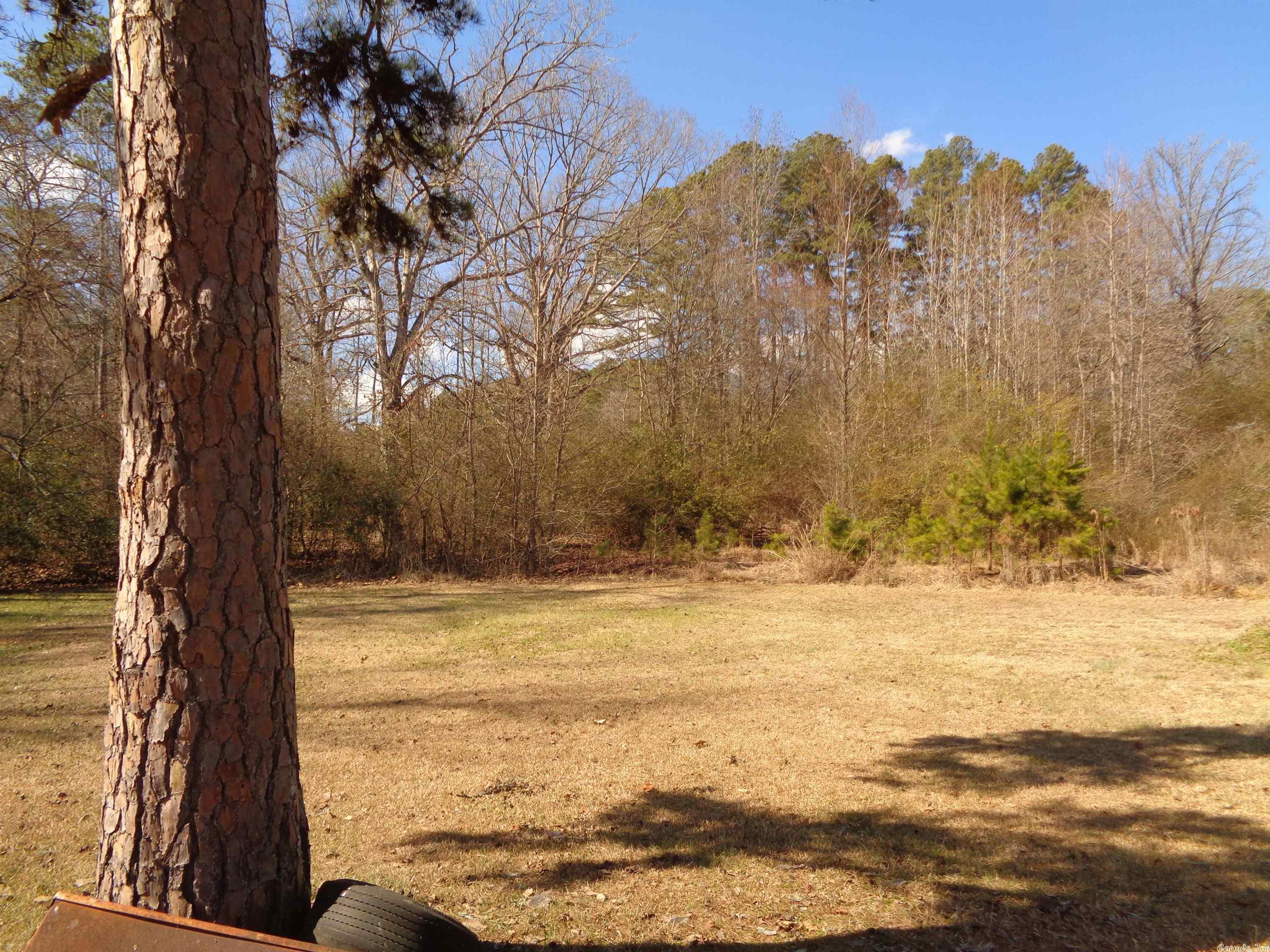 Evelyns Fountain Lake - Commercial Sale