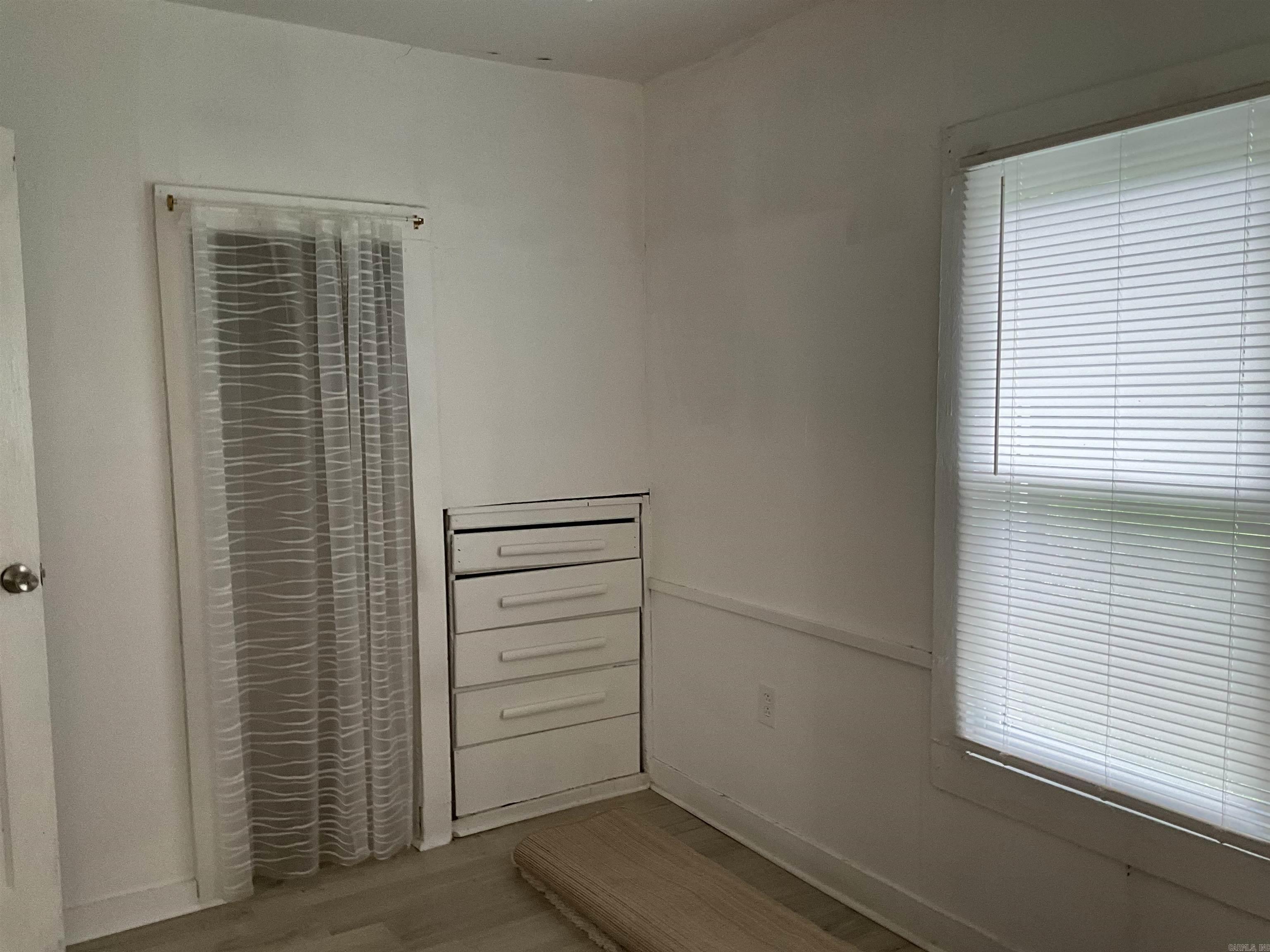 Powers-Thayers - Residential