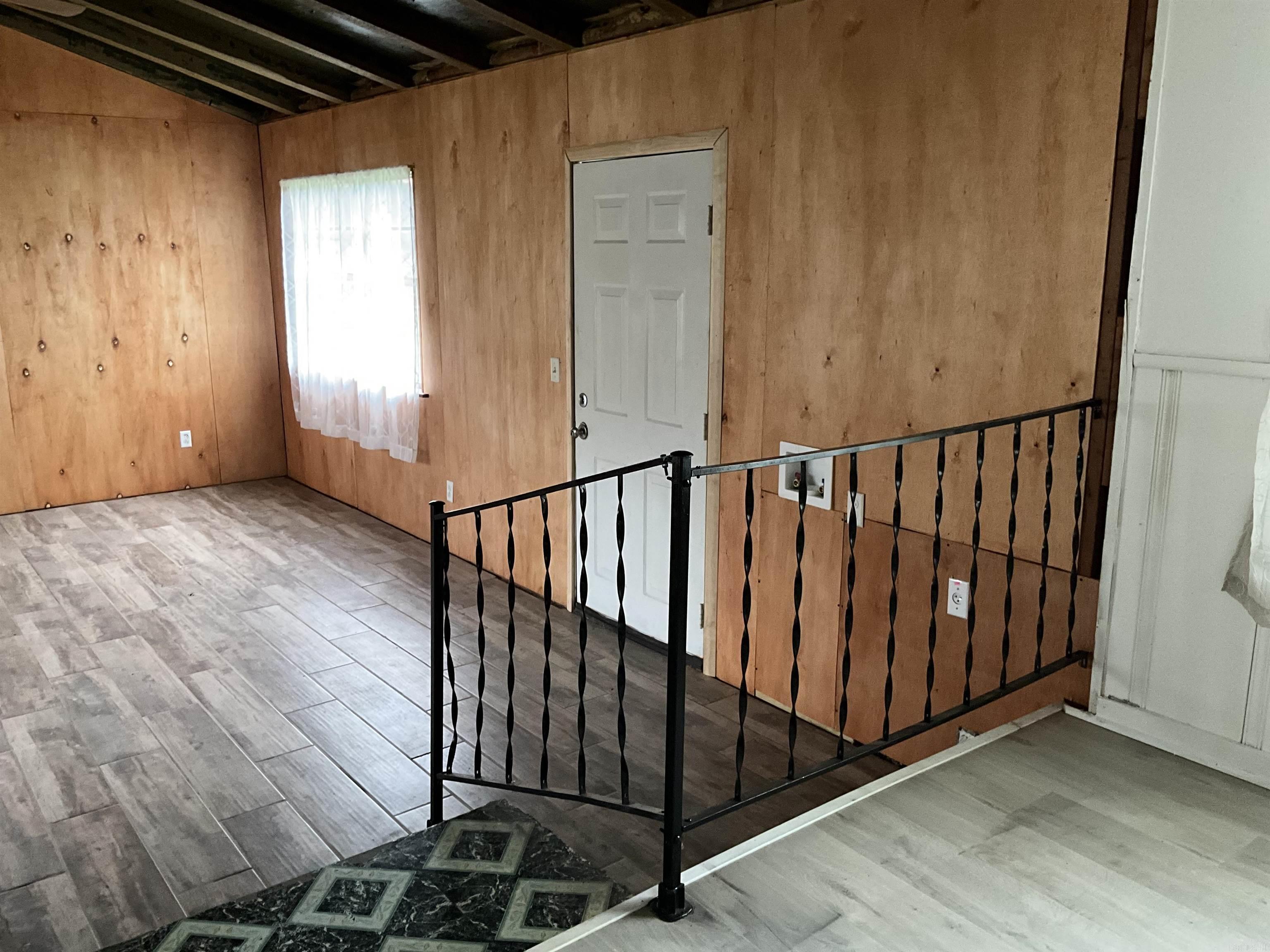 Powers-Thayers - Residential