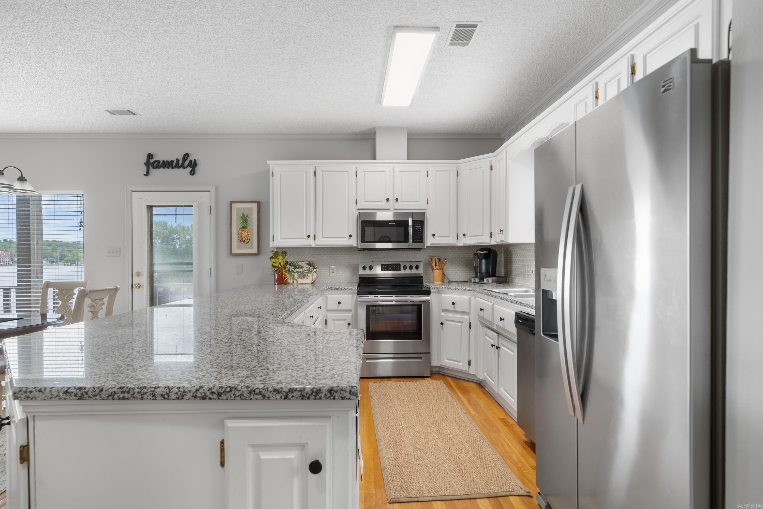 FARR SHORES HPR - Residential