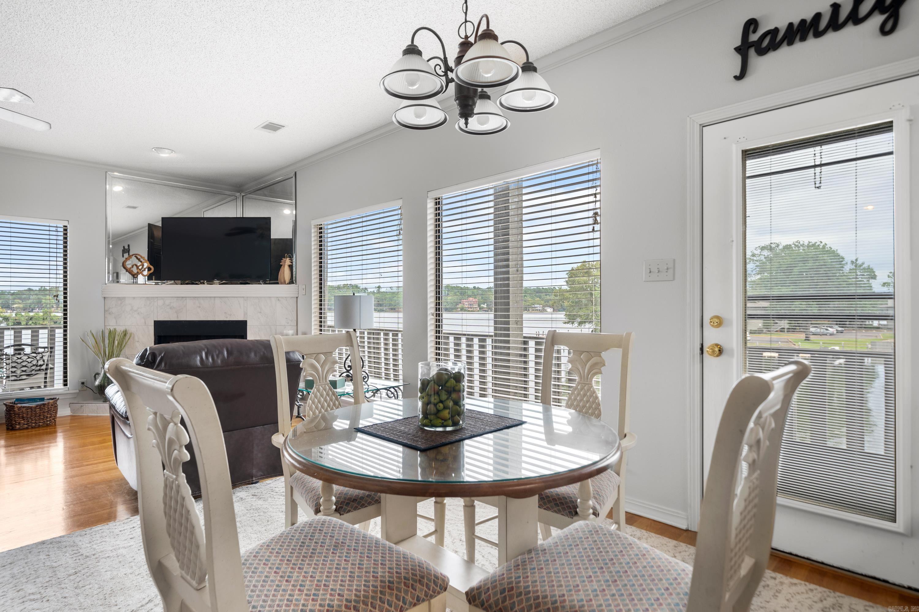 FARR SHORES HPR - Residential