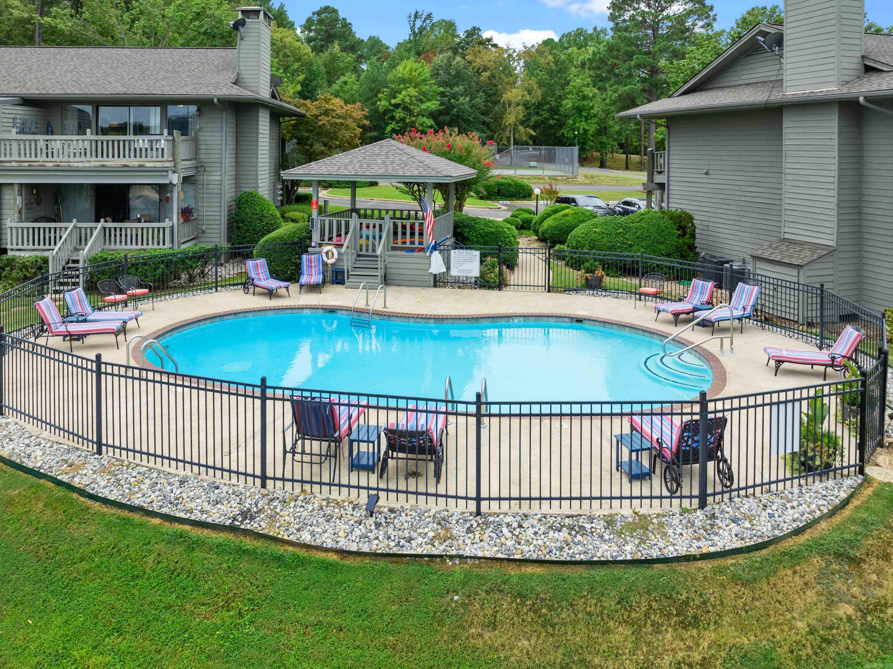 FARR SHORES HPR - Residential