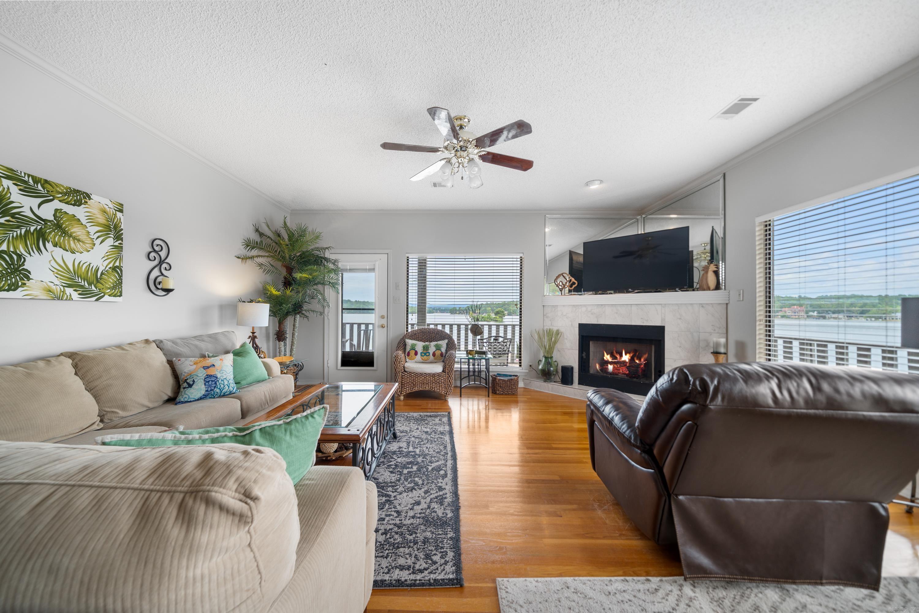 FARR SHORES HPR - Residential