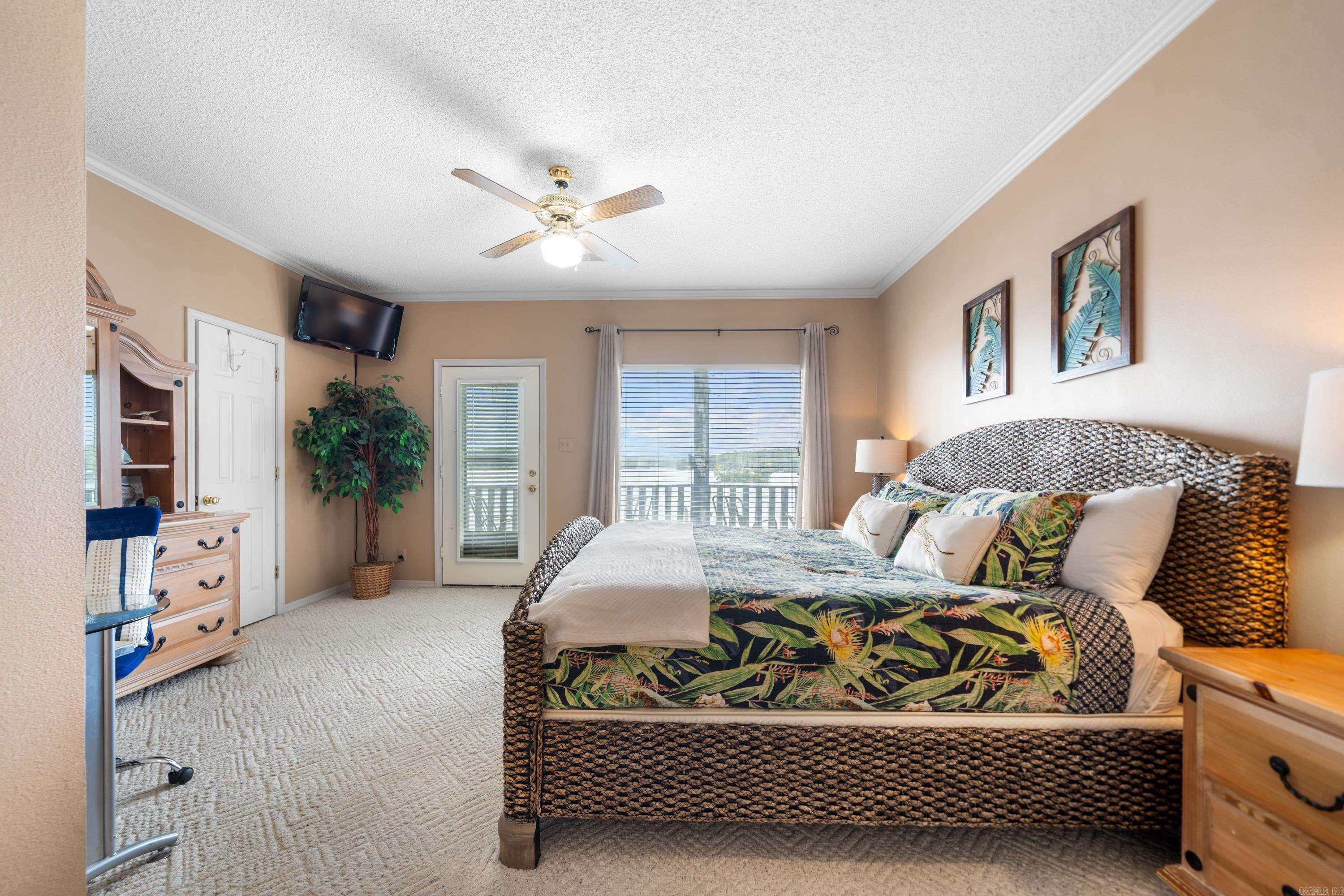 FARR SHORES HPR - Residential
