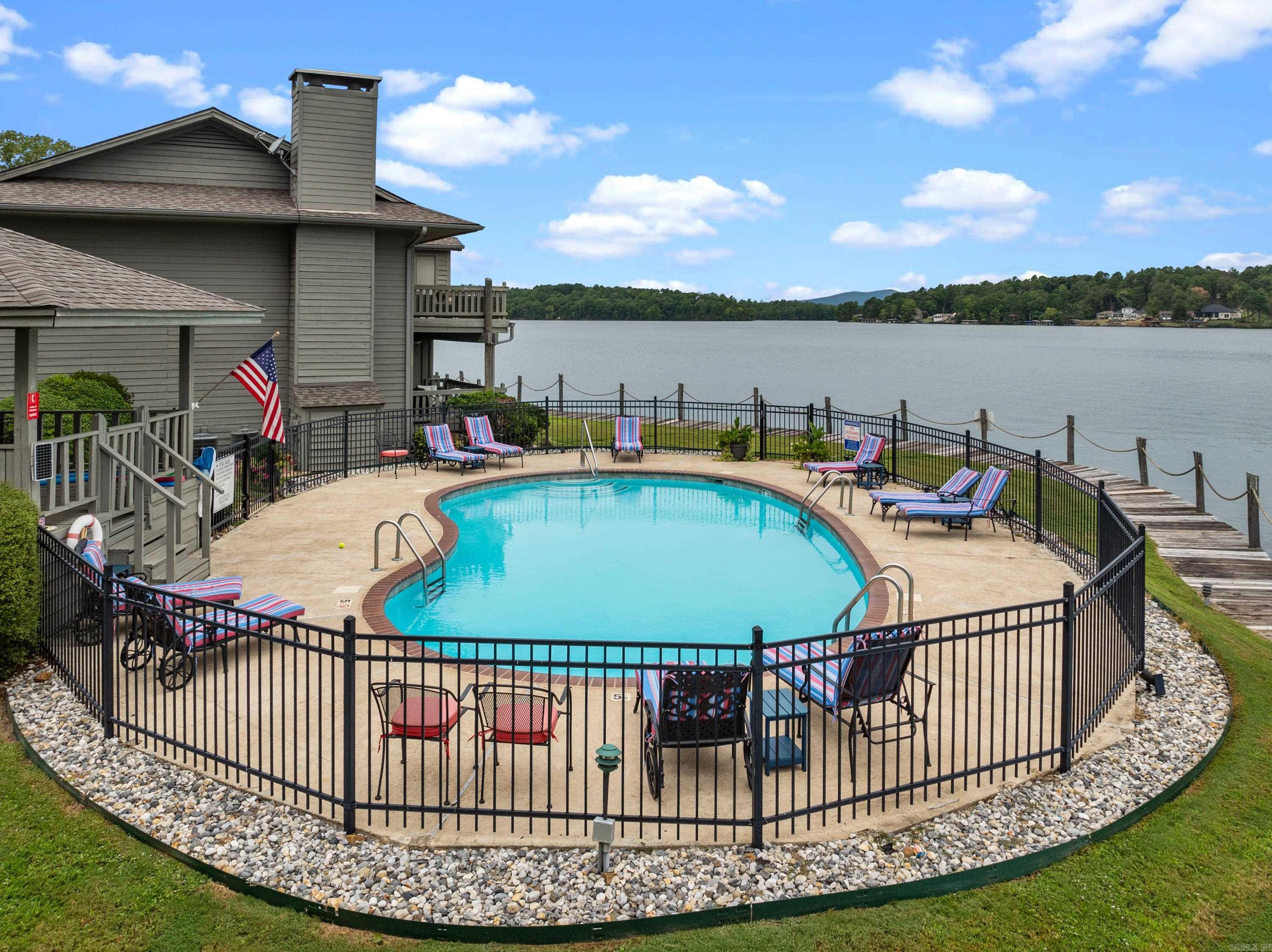 FARR SHORES HPR - Residential