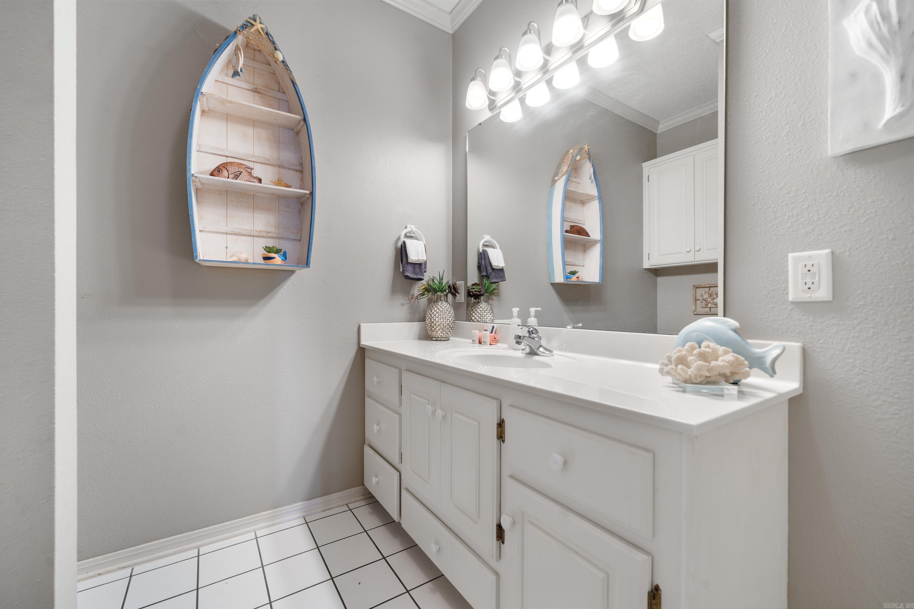 FARR SHORES HPR - Residential