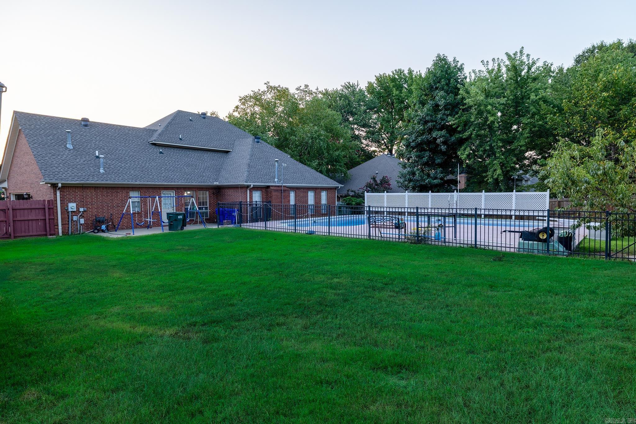 Royal Oaks - Residential