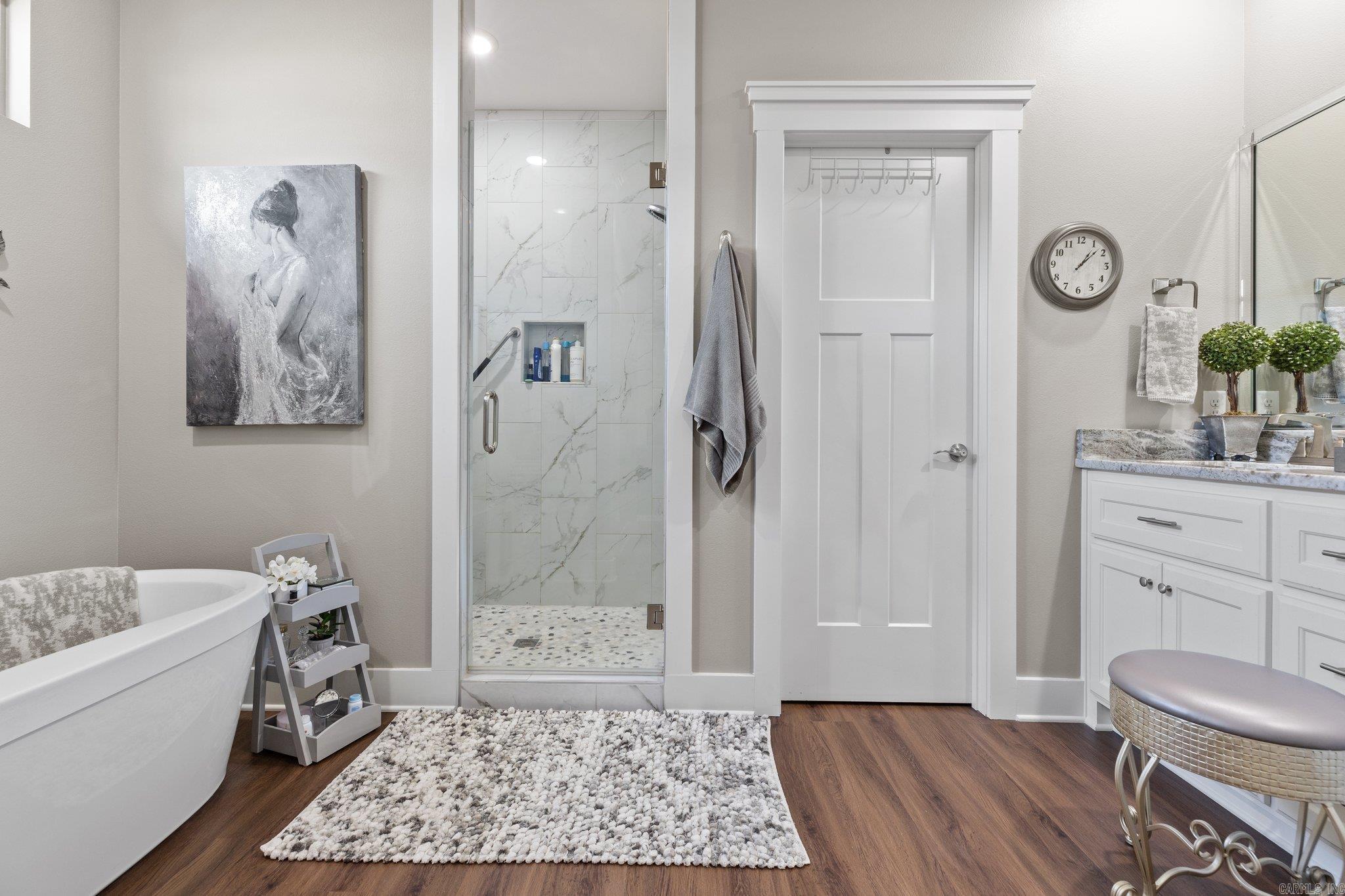 LEGACY POINTE - Residential