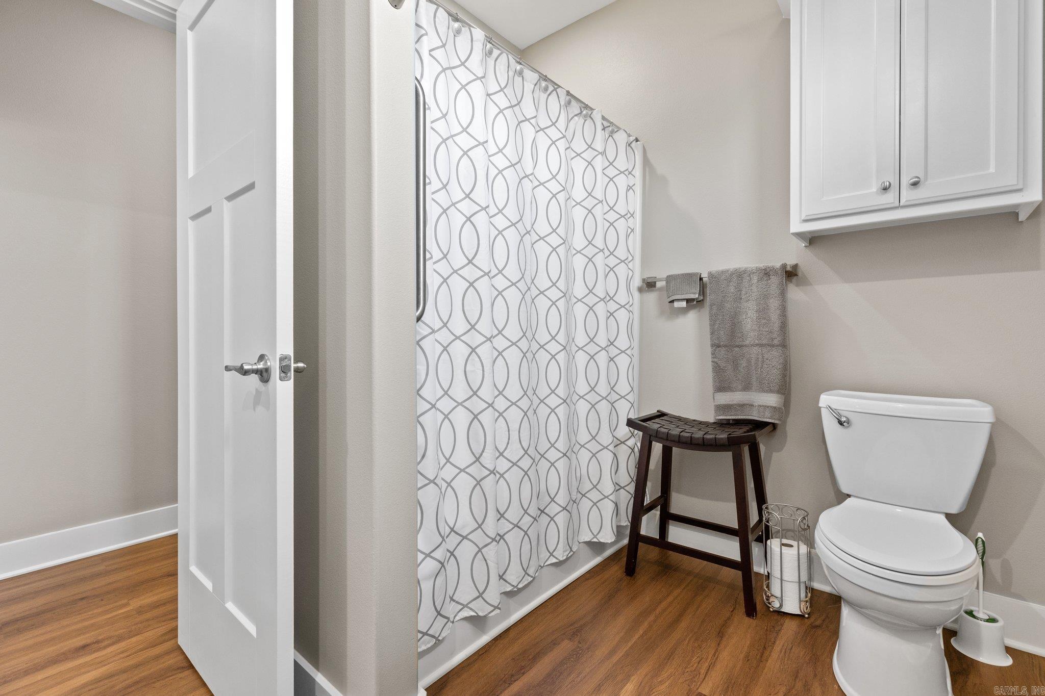 LEGACY POINTE - Residential