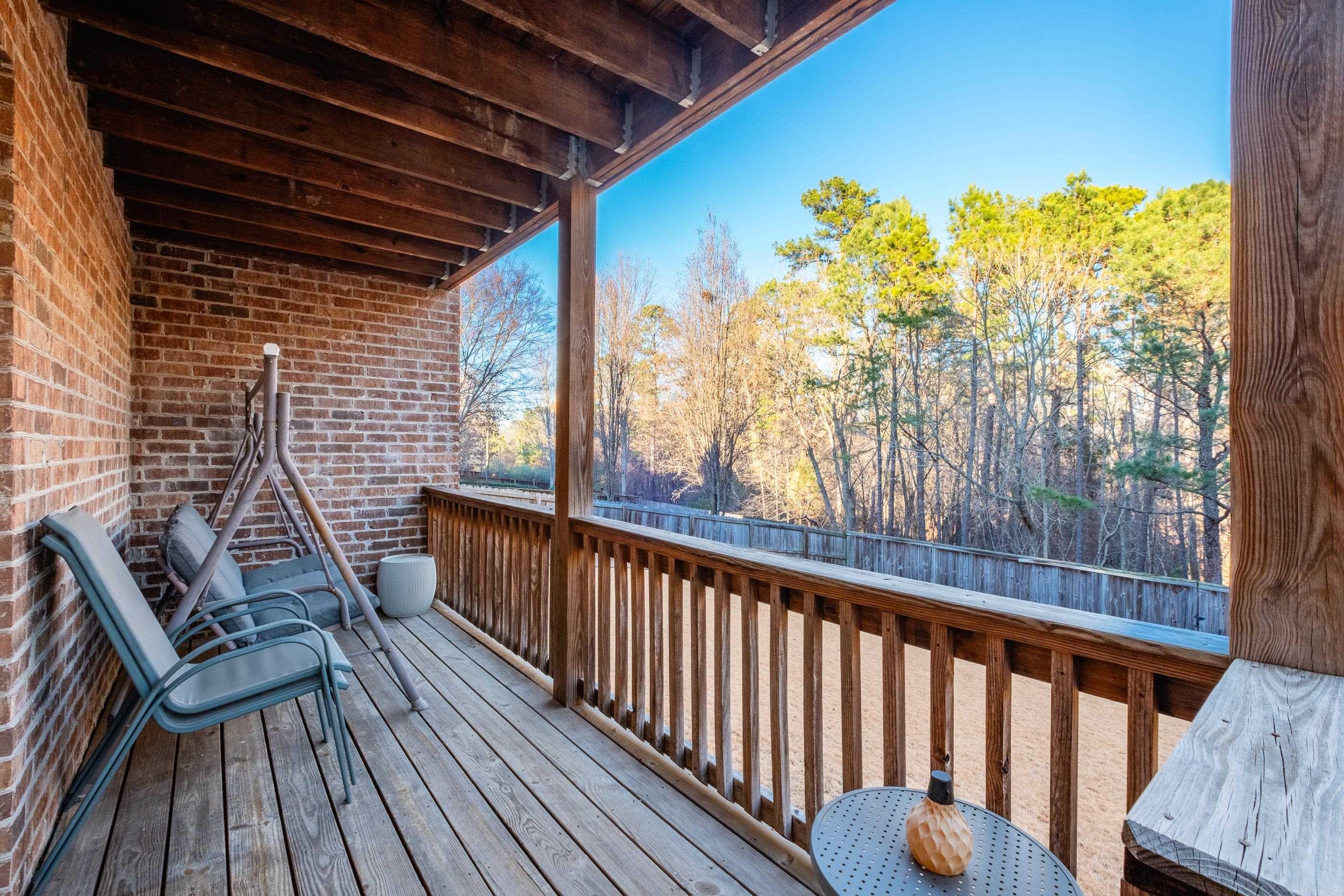 CHENAL VALLEY EPERNAY PLACE - Residential