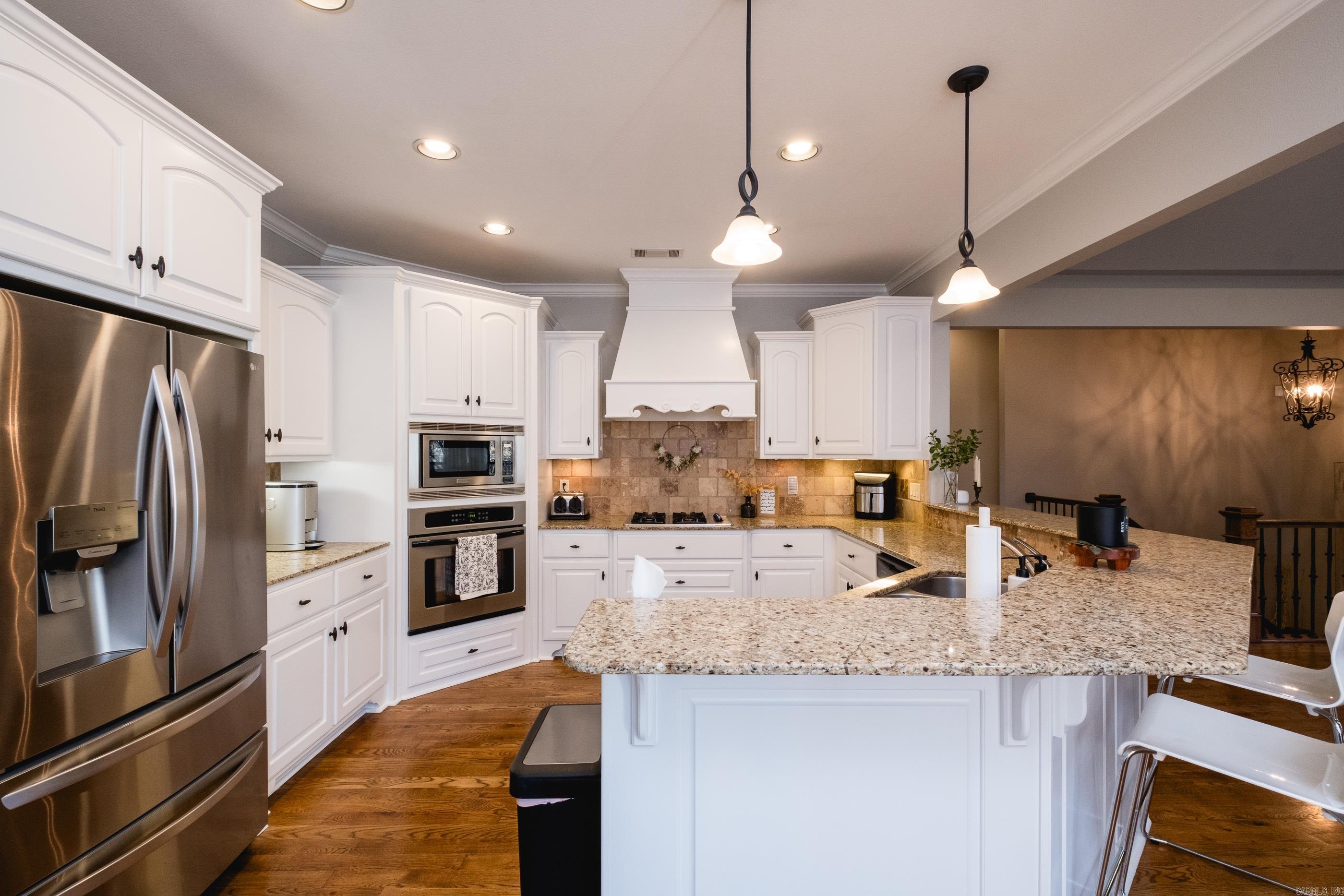 CHENAL VALLEY EPERNAY PLACE - Residential