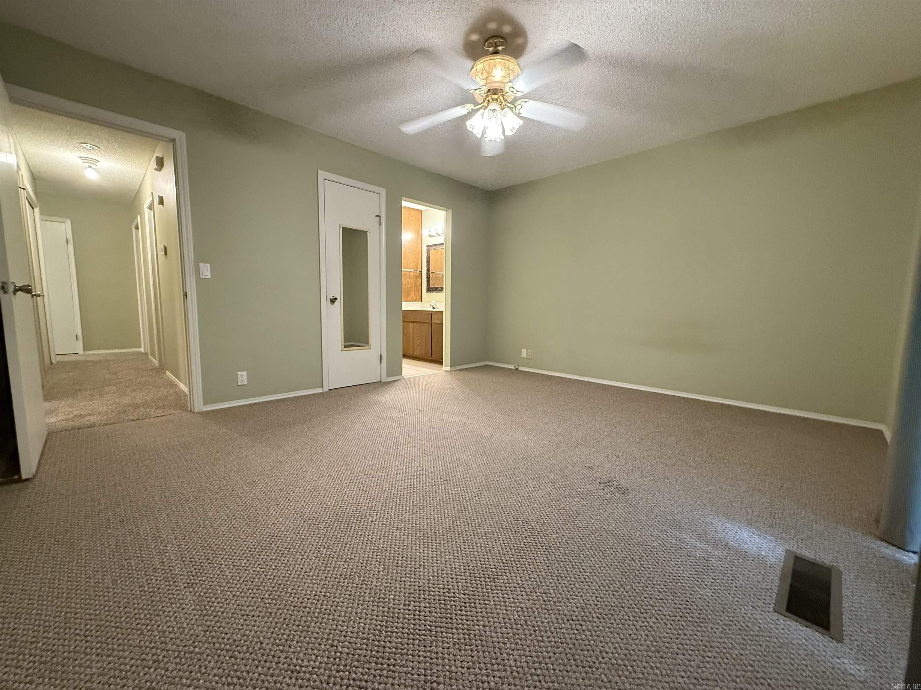 CORTEZ COURTS - Residential