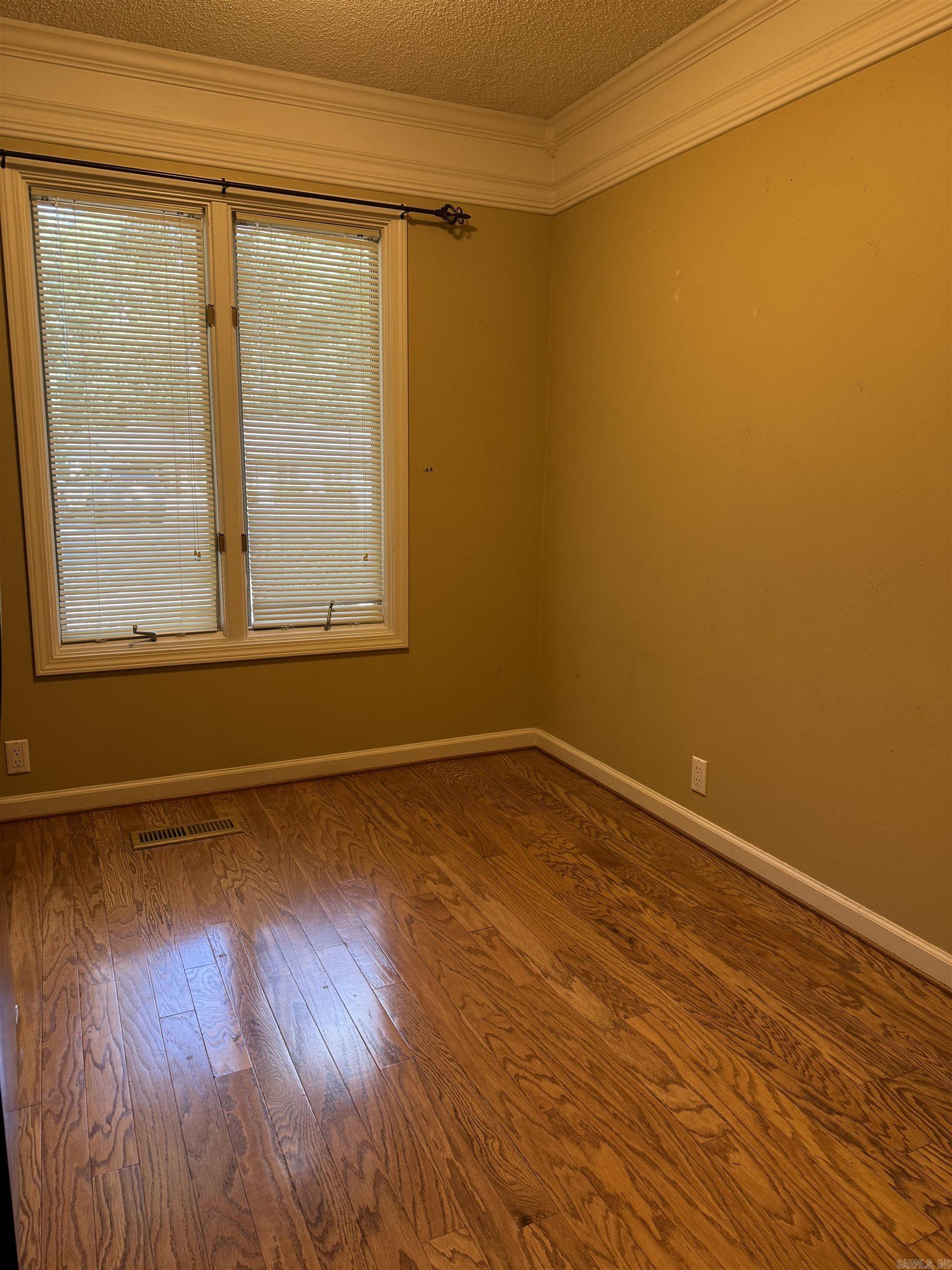 CORTEZ COURTS - Residential