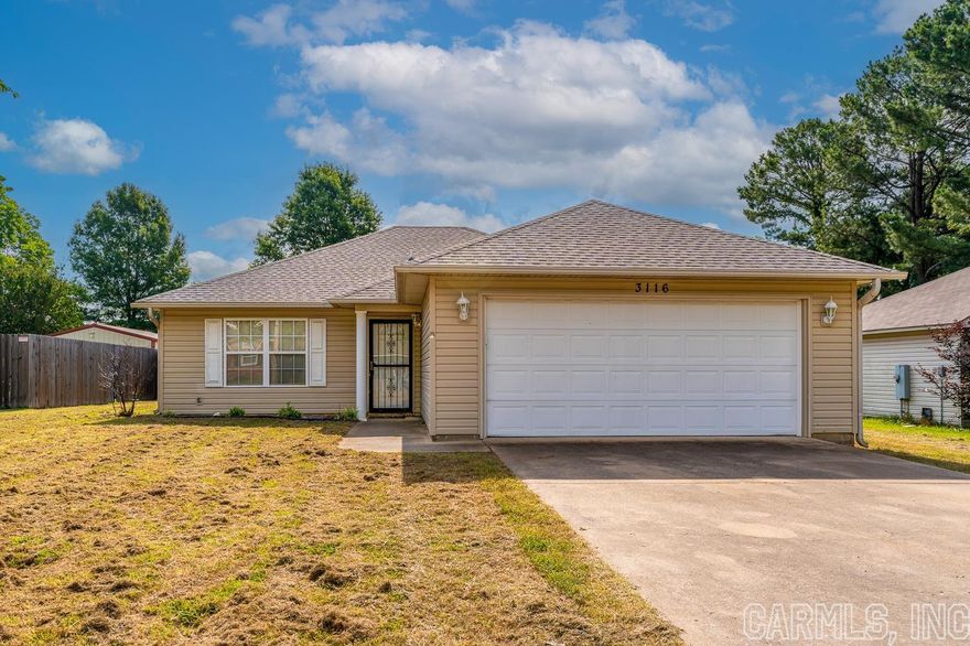 Welcome to Market 3116 Rhonda Drive of Jonesboro, Arkansas within the Nettlleton School District.  The exterior is wrapped in vinyl, topped with dimensional shingles, and accented with shutters and gutters. Inside its four walls is 1,424 sf of well laid out living space containing three bedrooms, two baths, large living room with cozy gas fireplace, kitchen with dining area and backyard access, laundry room and attached two car garage.  Situated on a .24 +/- acre level lot with wooden privacy fence, outbuilding, and covered patio. Conveniently located near favorite local dining and retail establishments with easy access to the Interstate.  Priced to sell and move in ready. Call today to schedule your tour and make this house your home or addition to your rental portfolio.