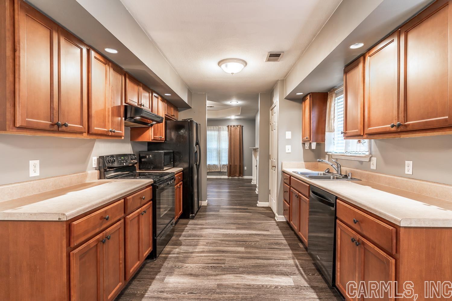 EDGAR'S - Residential