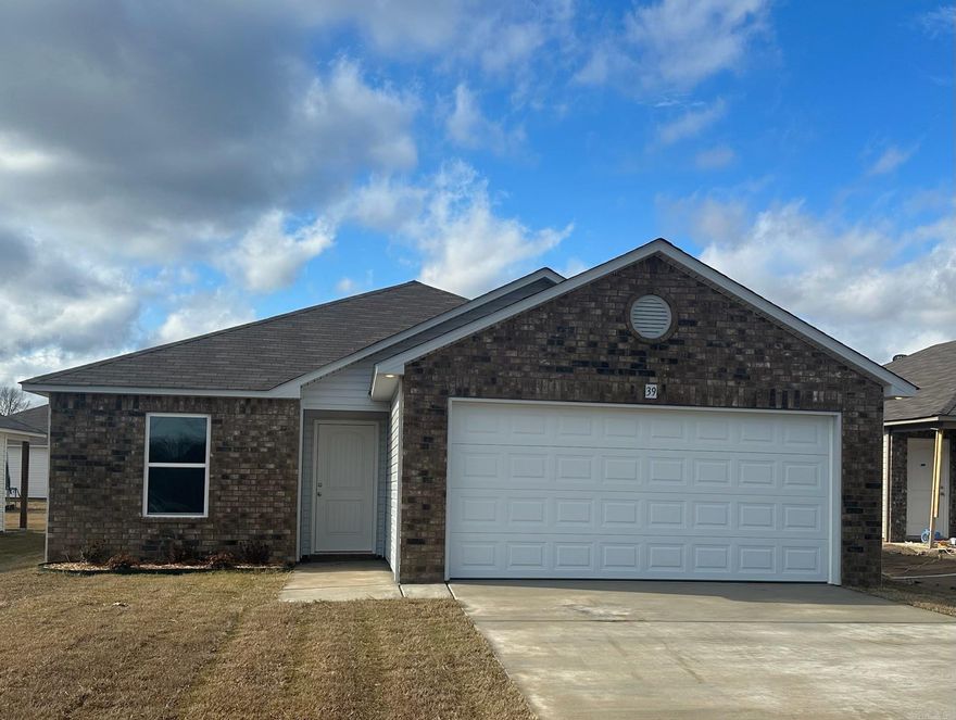 The classic Wright plan! The exterior of the home has a modern flavor. The entry of this home welcomes you into a Living Room, and an open concept Kitchen. The Kitchen has a rear door that opens onto a covered patio. The bedrooms are together on one hallway, and the Master Suite is to the rear of the home.   THIS HOME IS SCHEDULED TO BE COMPLETE IN LATE OCTOBER.