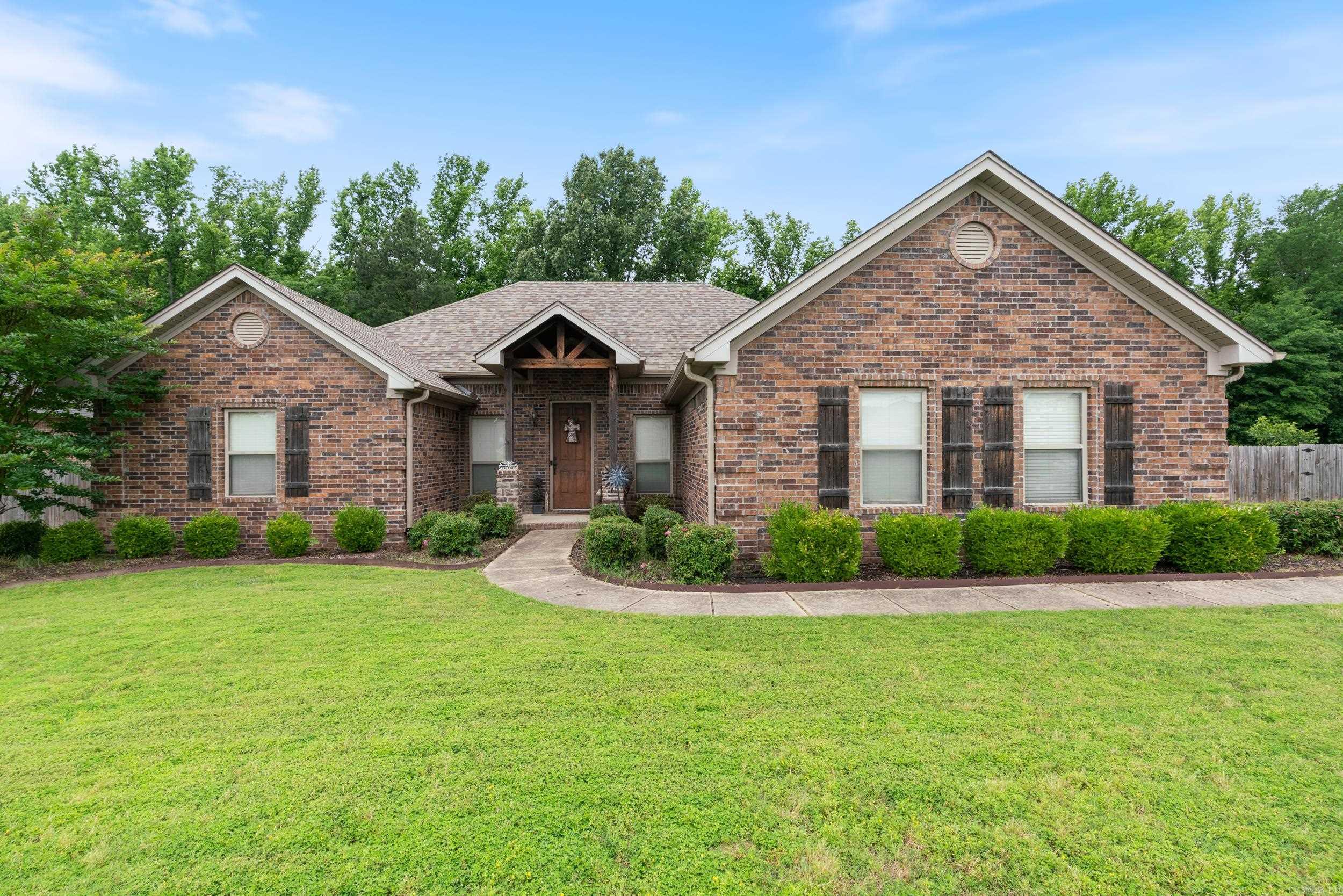 SHADOW CREEK - Residential