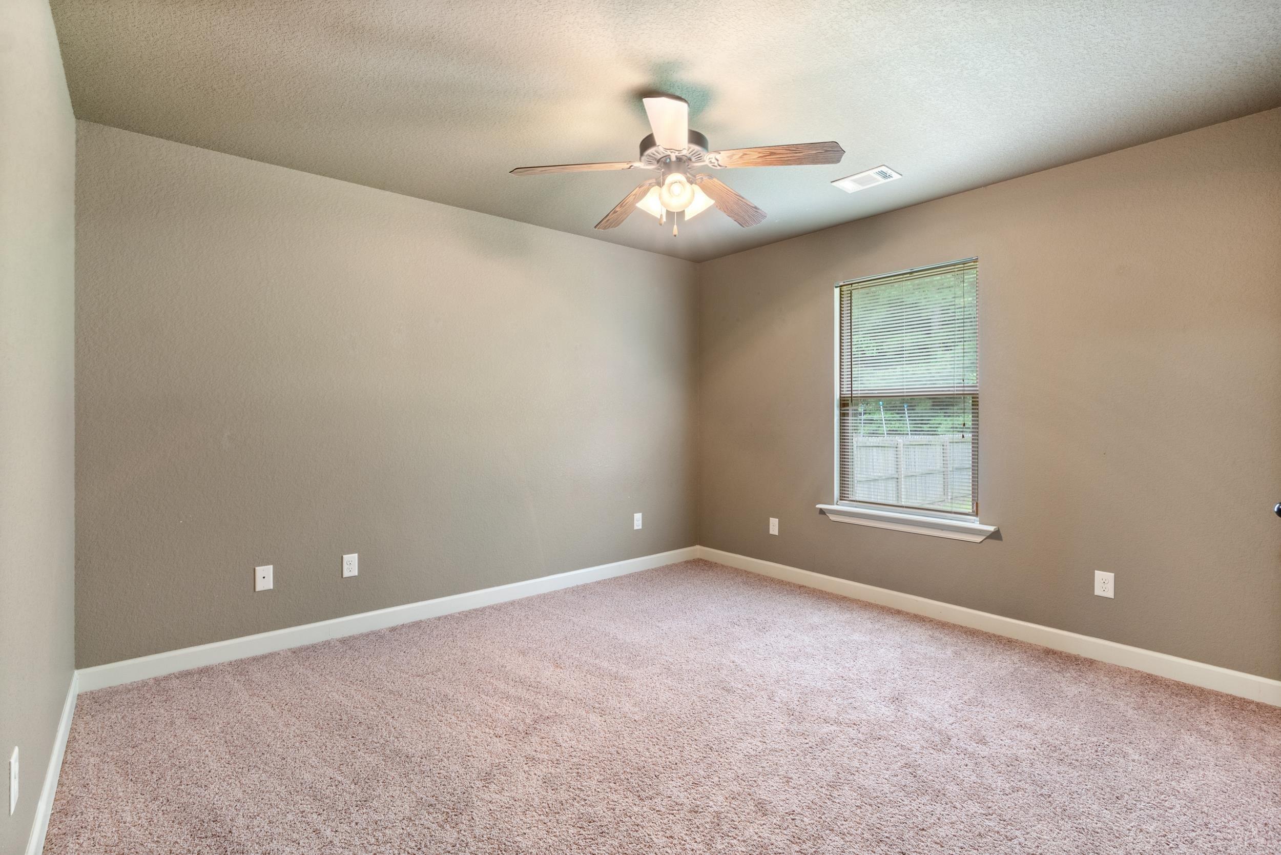 SHADOW CREEK - Residential