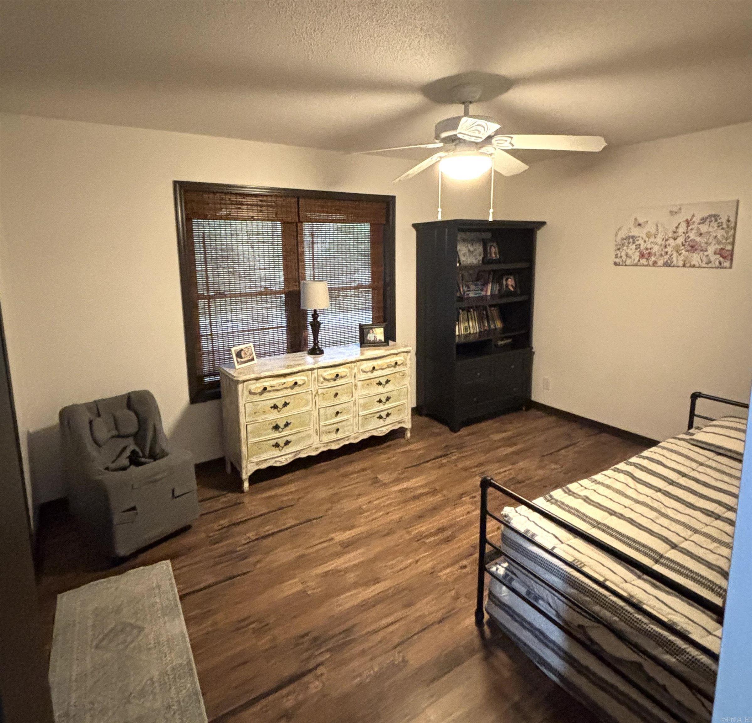 CAMELOT ESTATES - Residential