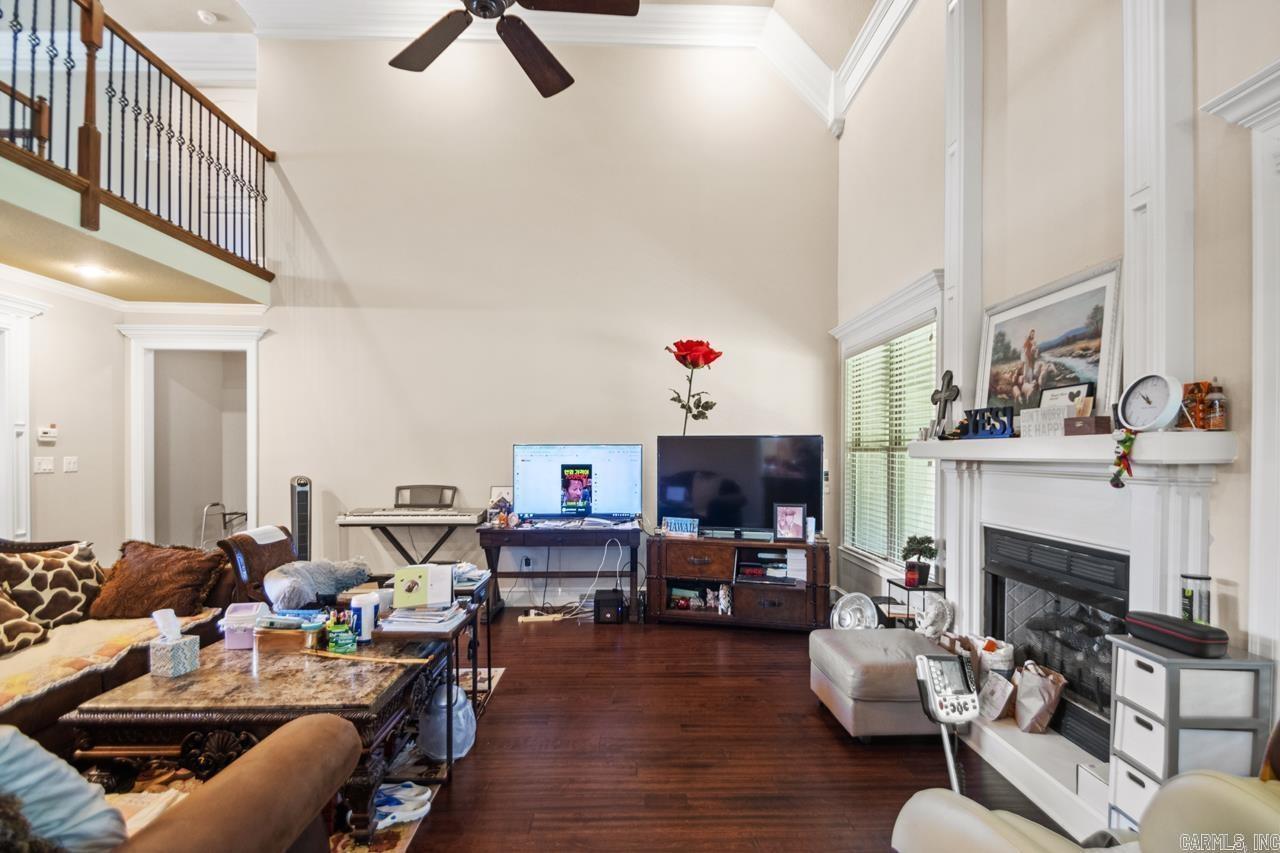 HURRICANE LAKE EST - Residential