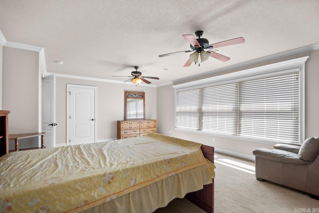 HURRICANE LAKE EST - Residential