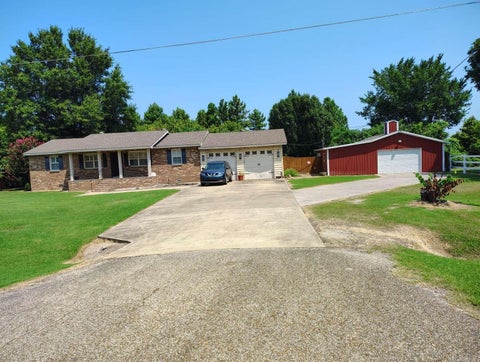 Photo of 3118 Highway 150, Blytheville, AR 72315 (MLS # 26042711)