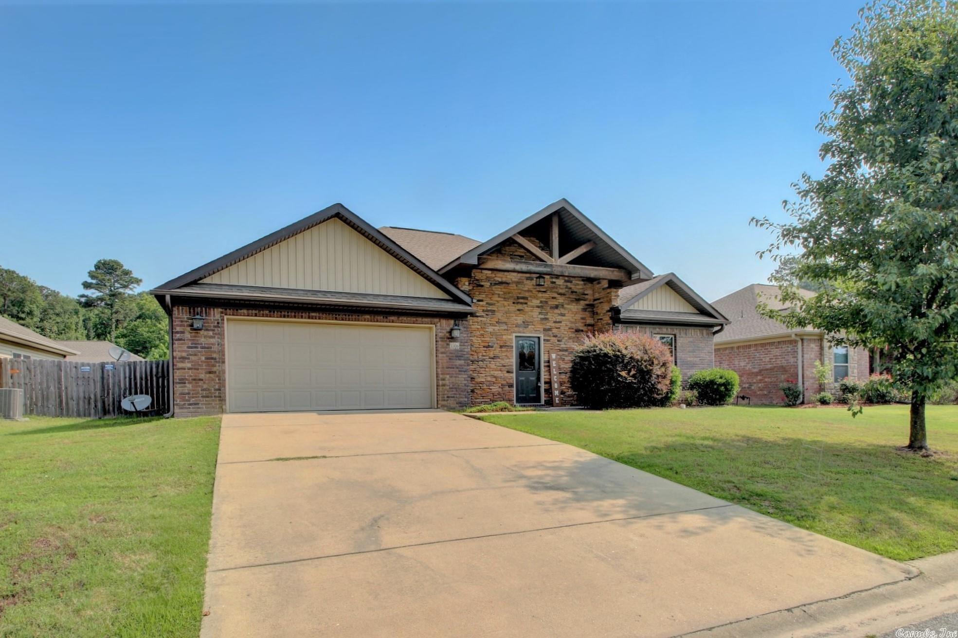 CARMICHAEL ESTATES - Residential