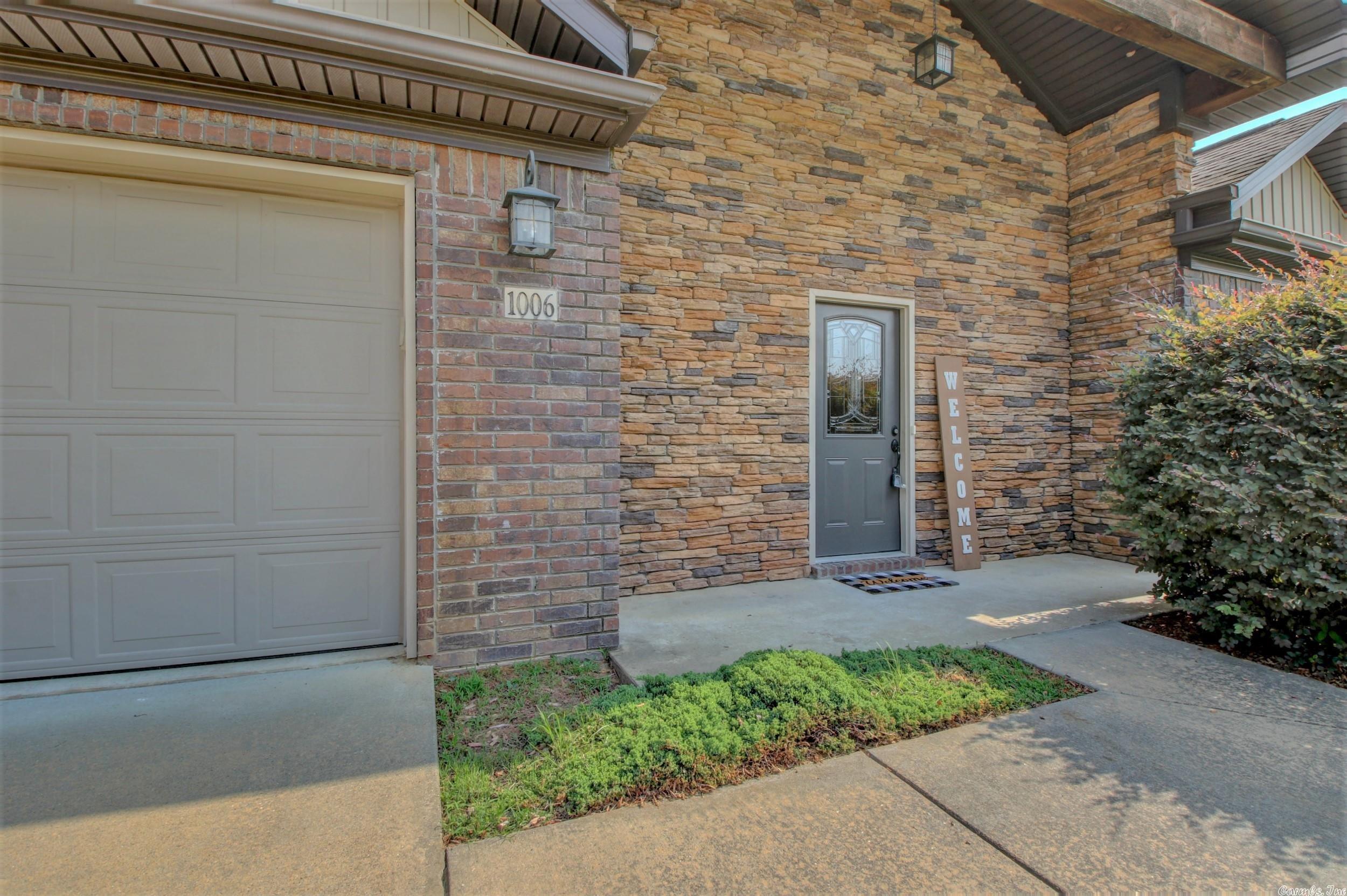 CARMICHAEL ESTATES - Residential