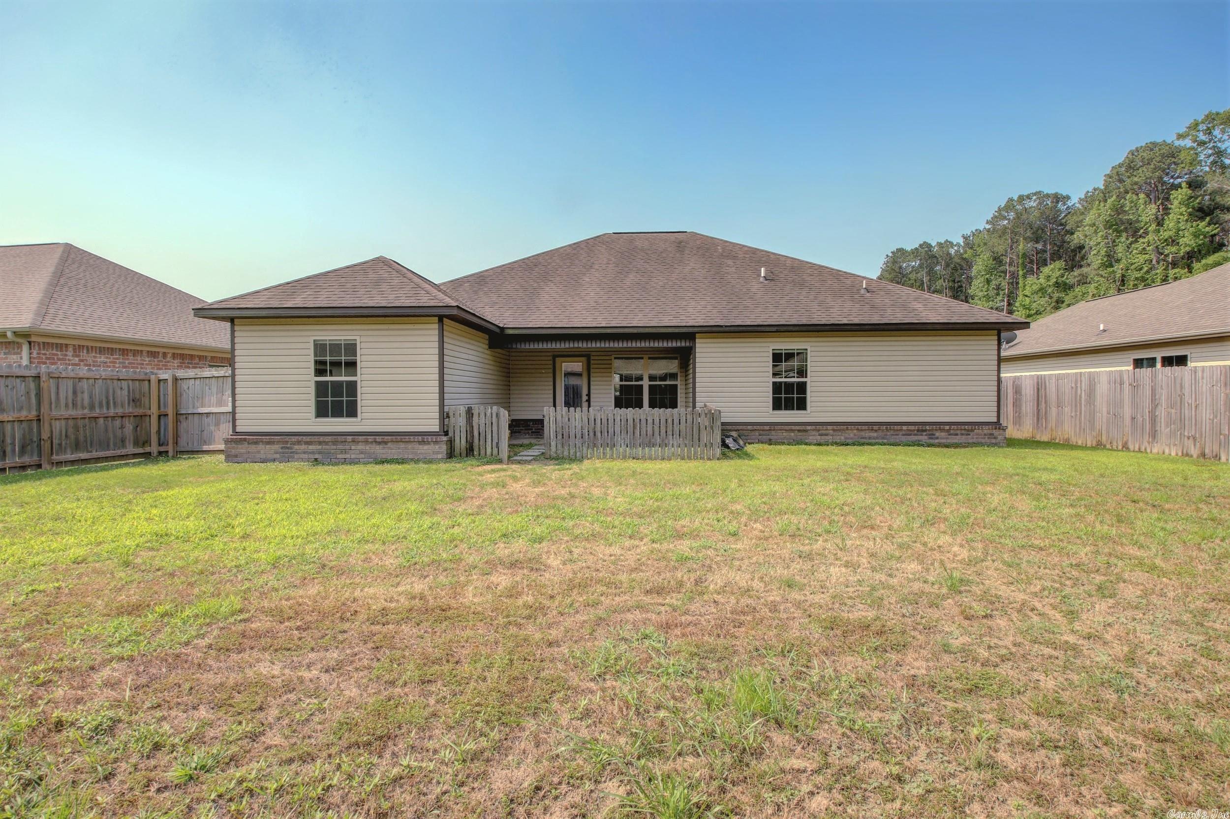 CARMICHAEL ESTATES - Residential