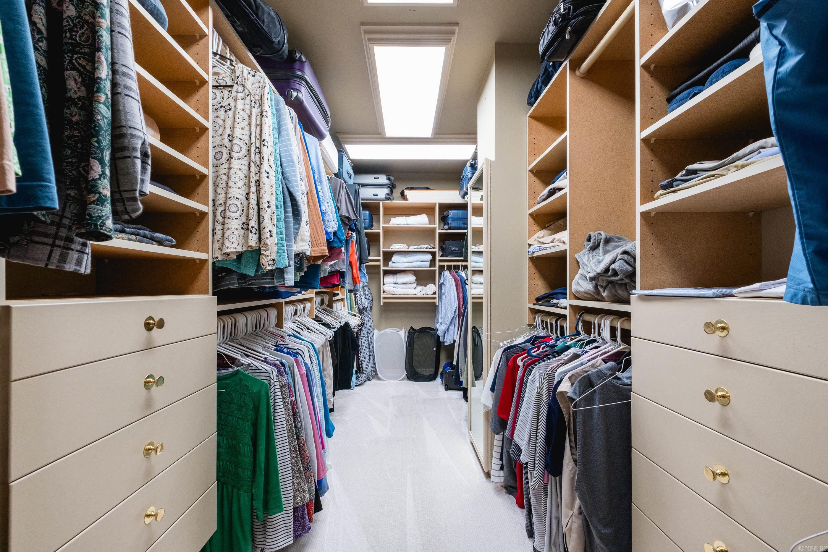 PLEASANT VALLEY - Residential