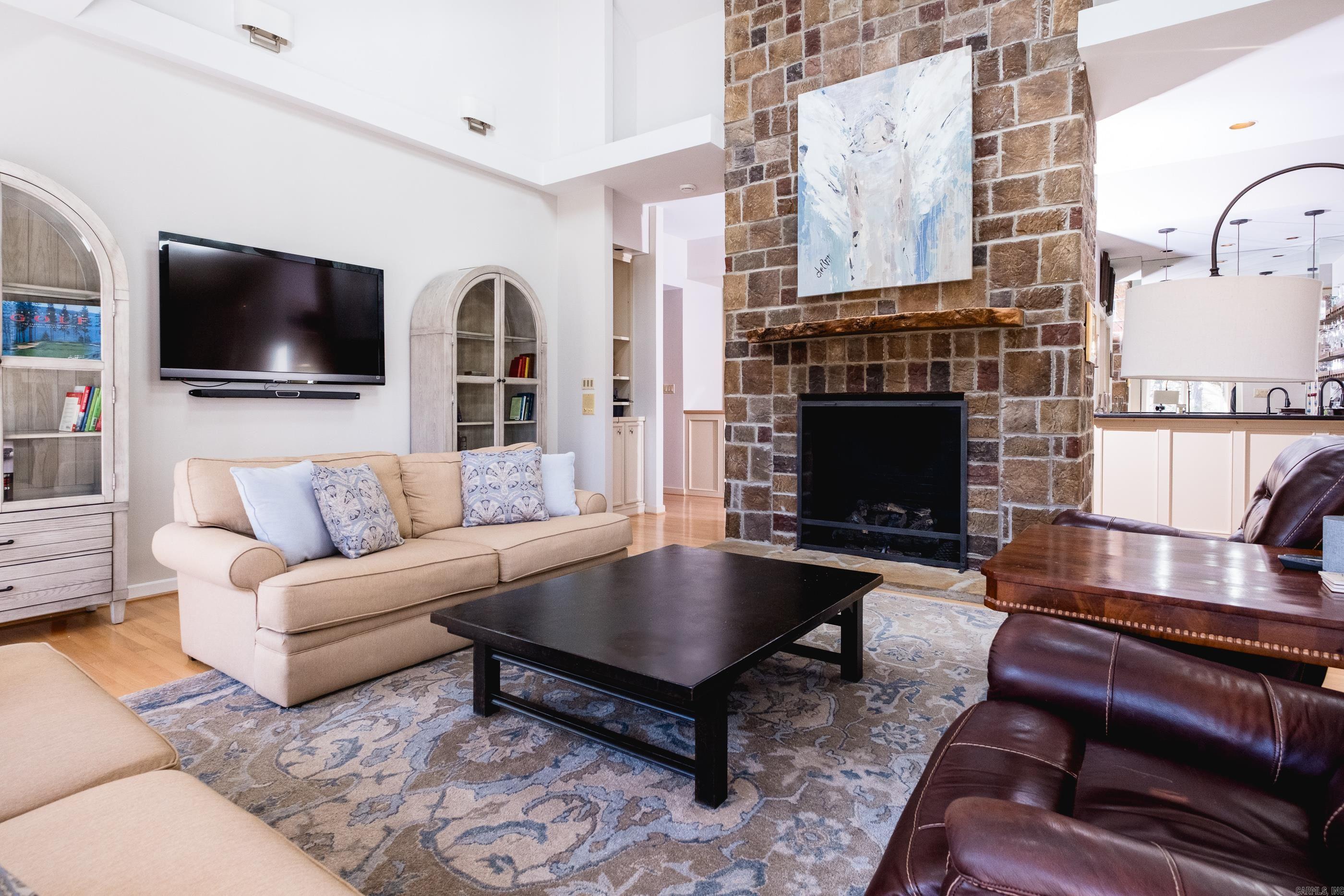 PLEASANT VALLEY - Residential