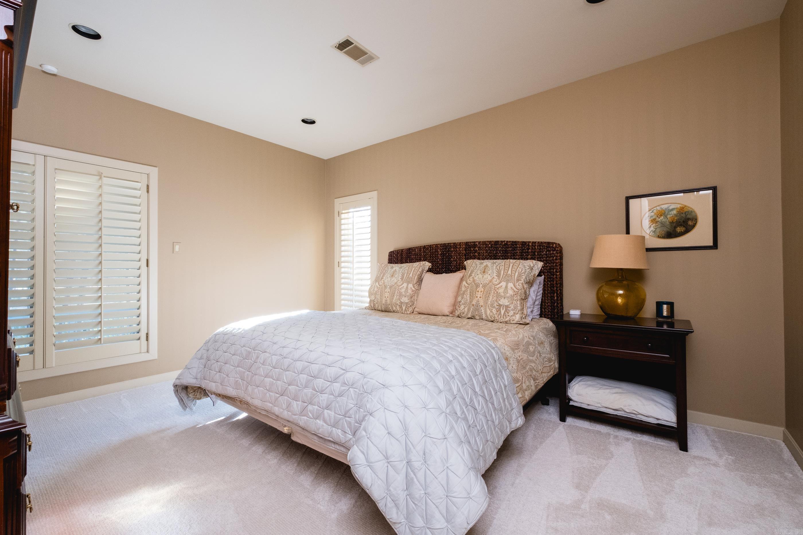 PLEASANT VALLEY - Residential