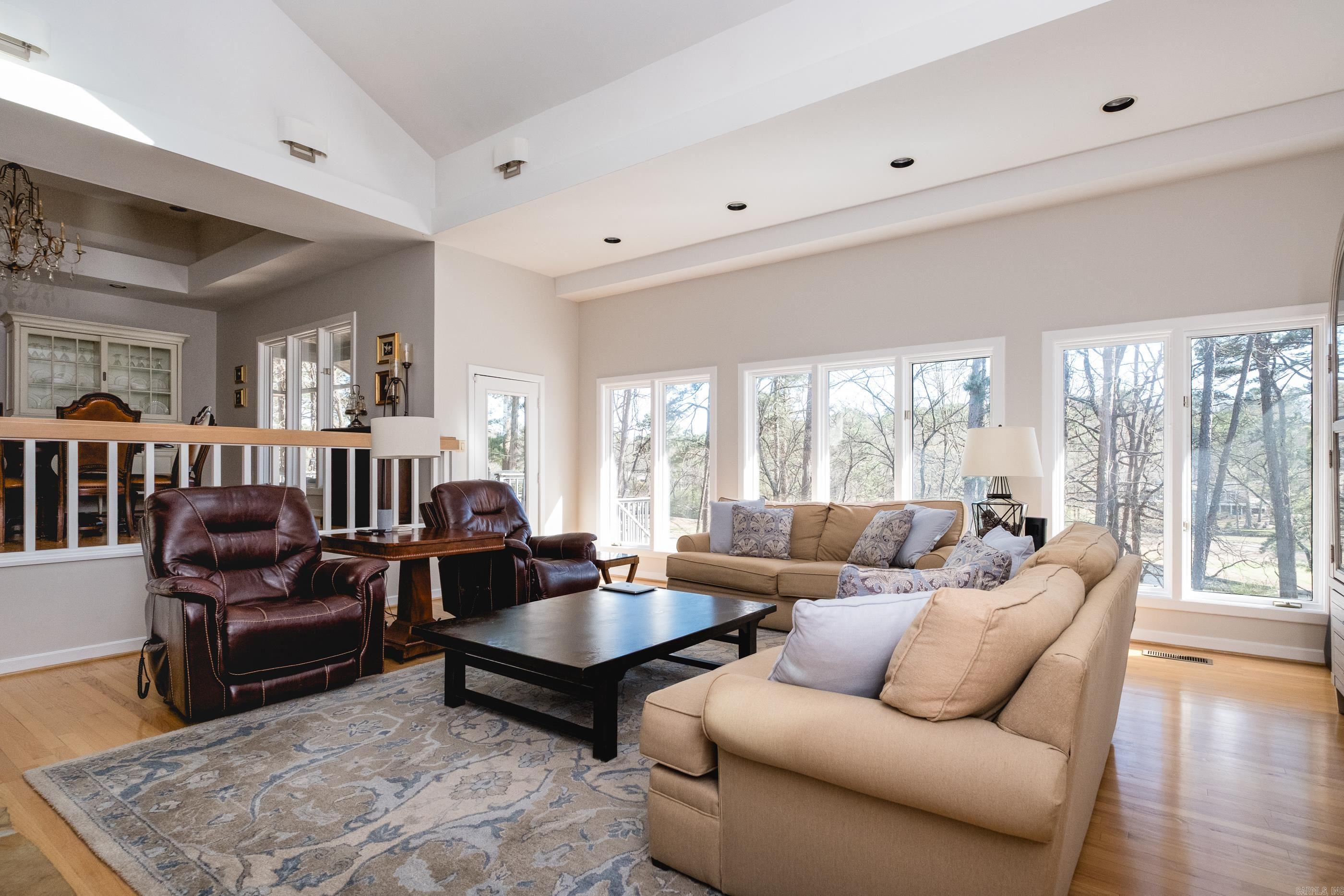 PLEASANT VALLEY - Residential