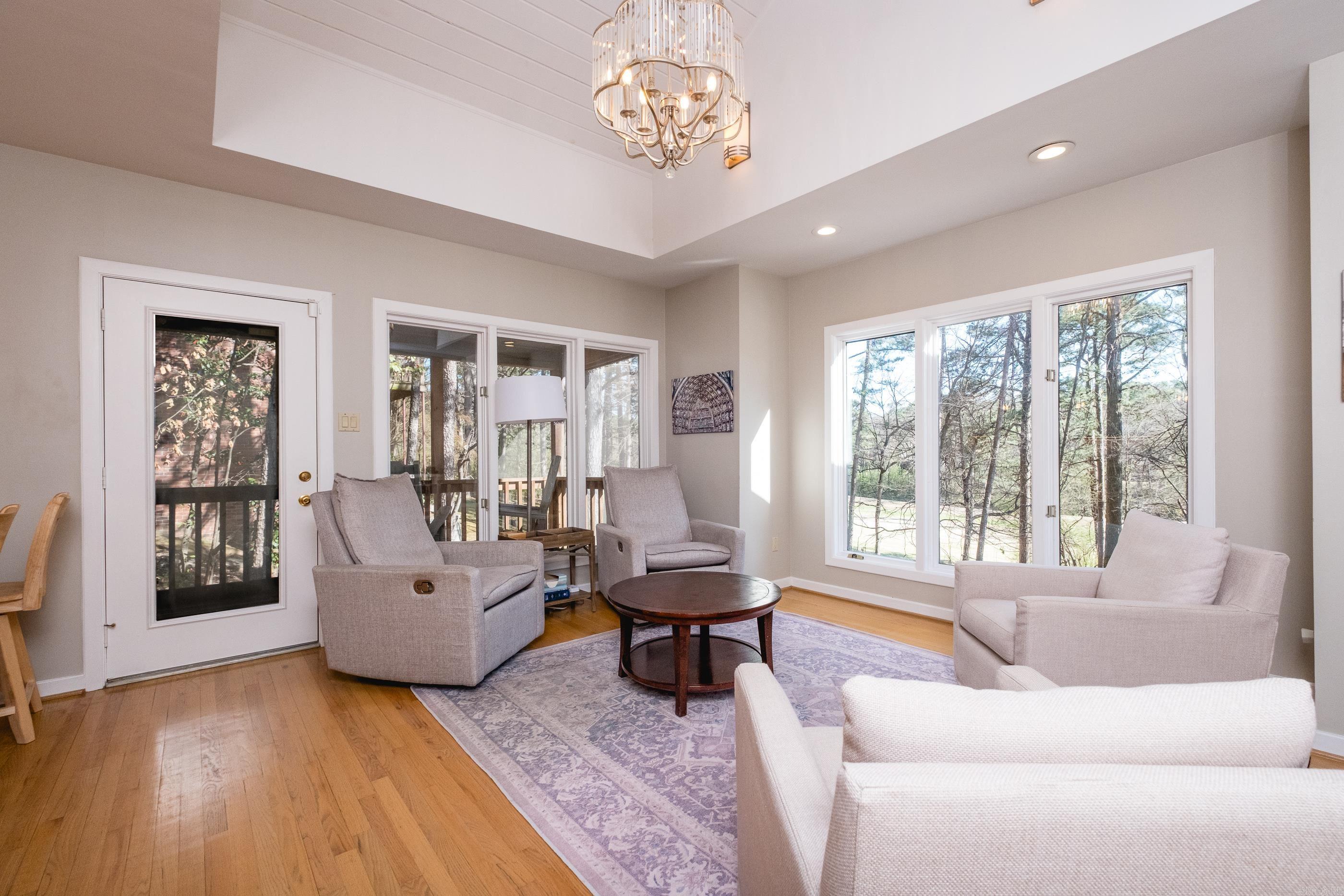 PLEASANT VALLEY - Residential