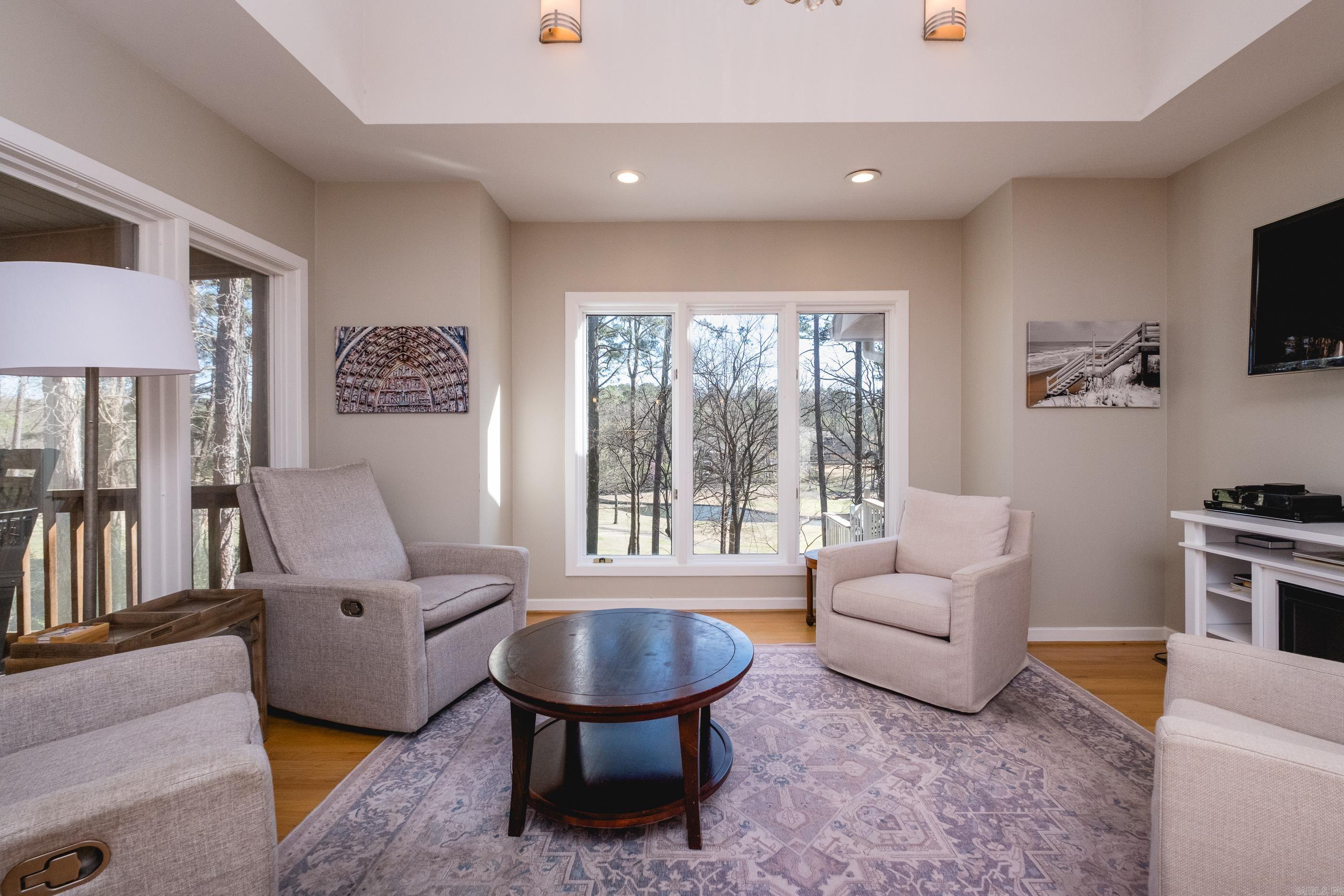 PLEASANT VALLEY - Residential