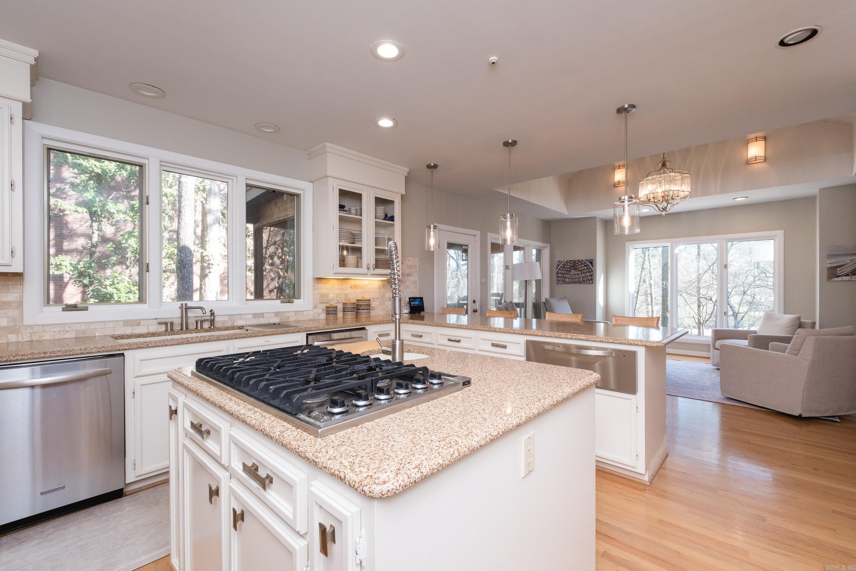 PLEASANT VALLEY - Residential